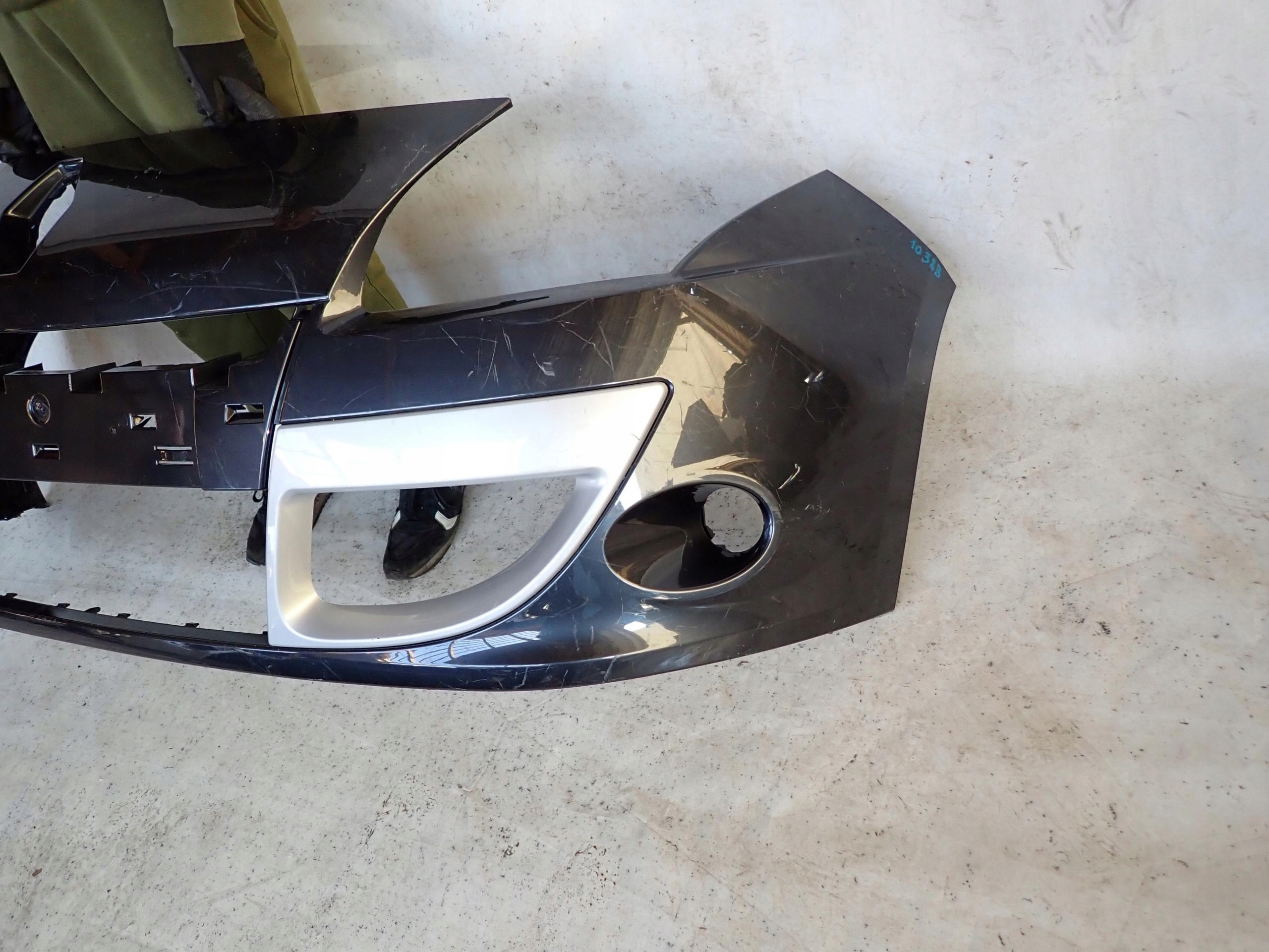 RENAULT SCENIC III 09- bumper front front 620221946R