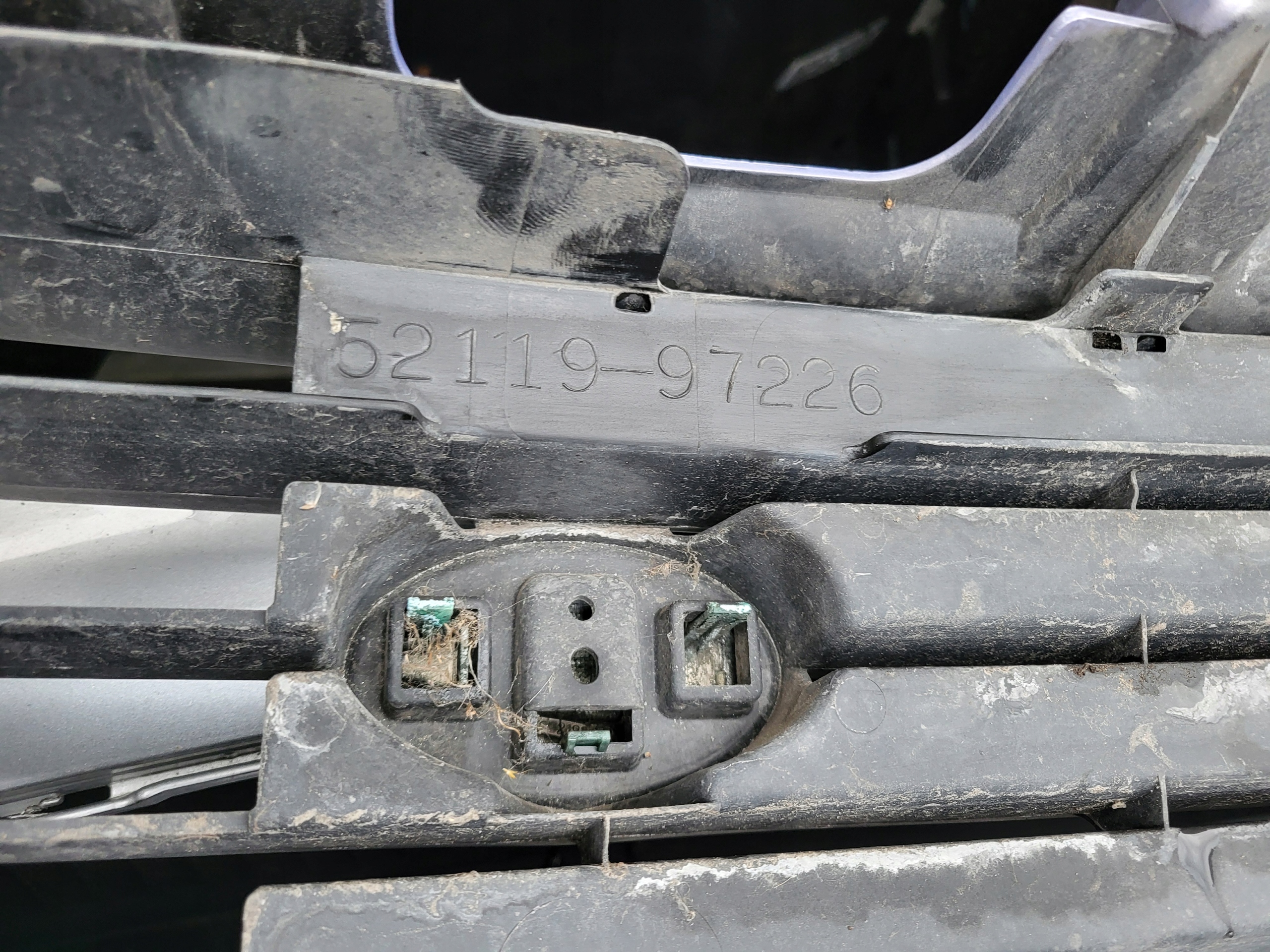 front bumper front PREKLADgrill DAIHATSU CUORE V OE EU