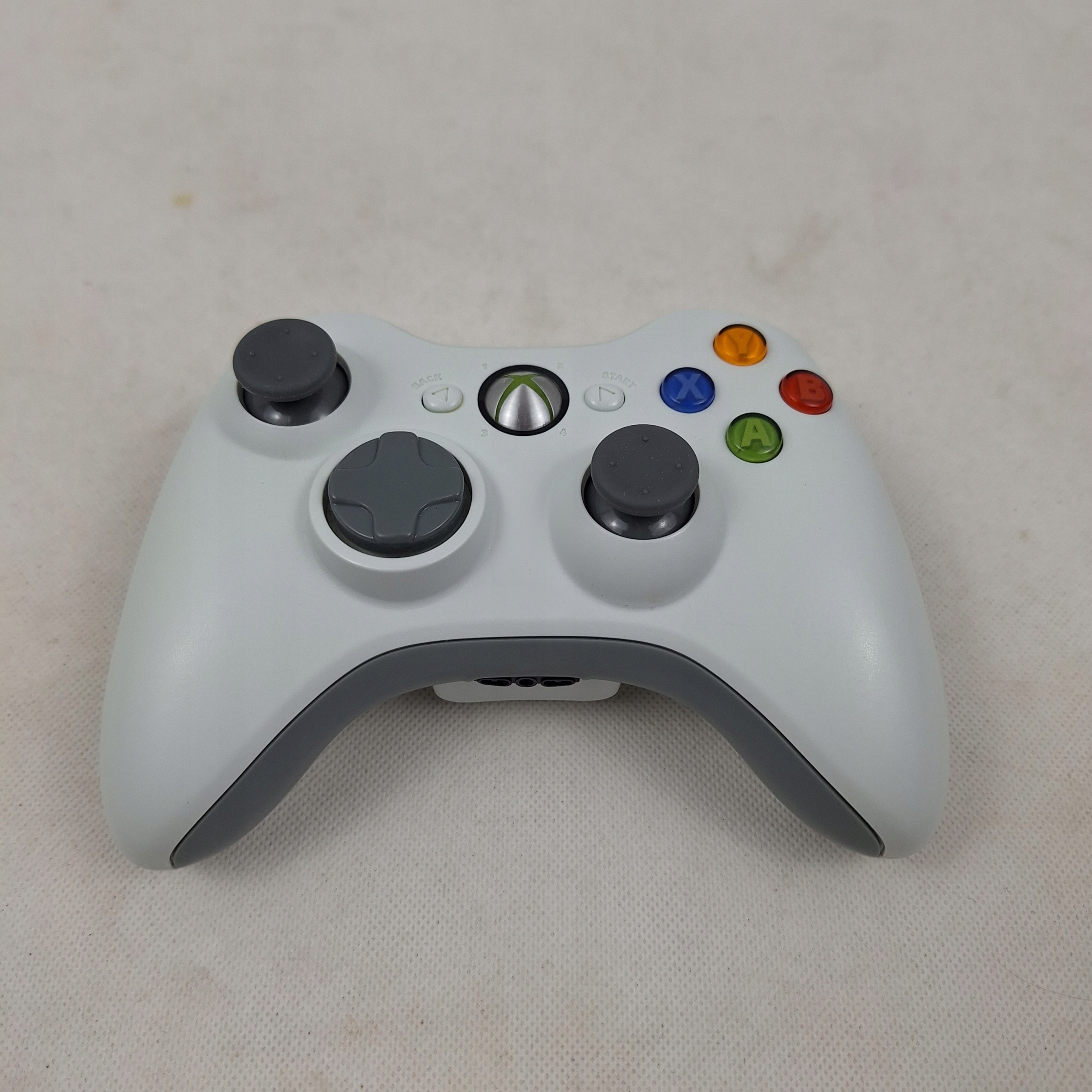 ORYGINALNY Pad BEZPRZEWODOWY xbox 360 BIAŁY 100% ORYGINAŁ GODNY ZASTĘPCA Kod producenta X360