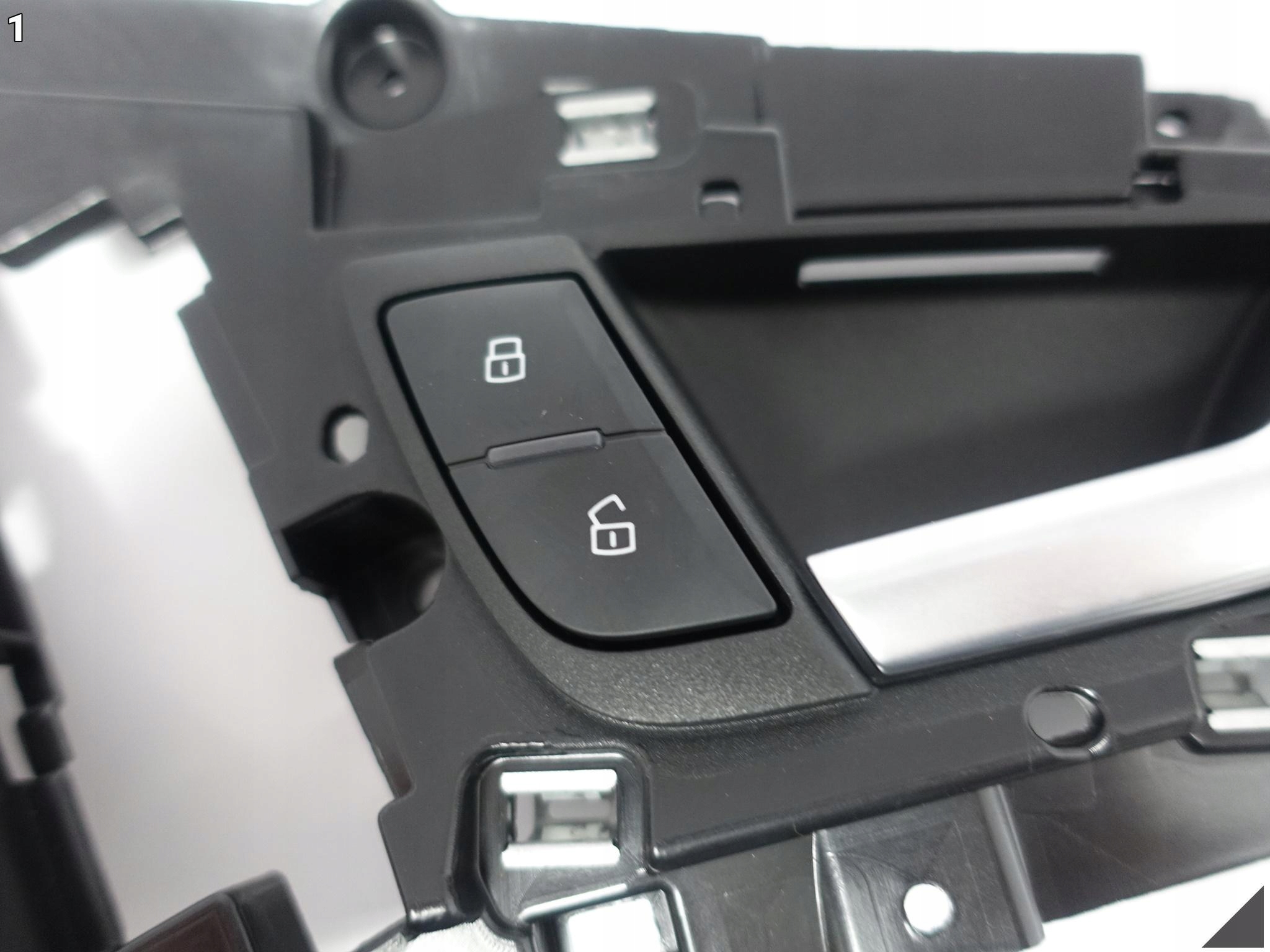 AUDI A7 S7 4G8 LIFT 10-18 handle door PRZEDNICH PRAWYCH switch CHROM