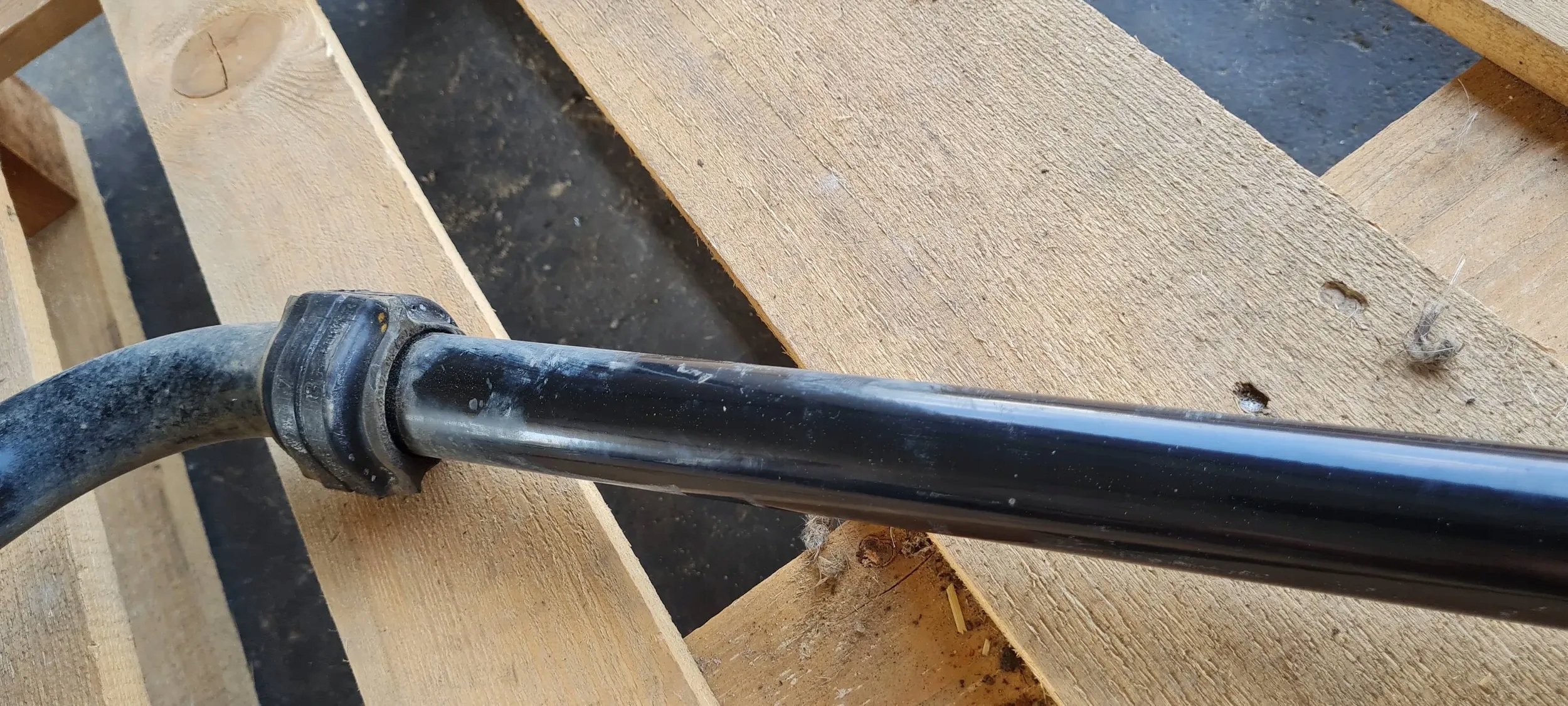 SQ5 Q5 80A bar STALIZATOR front 80A411305B