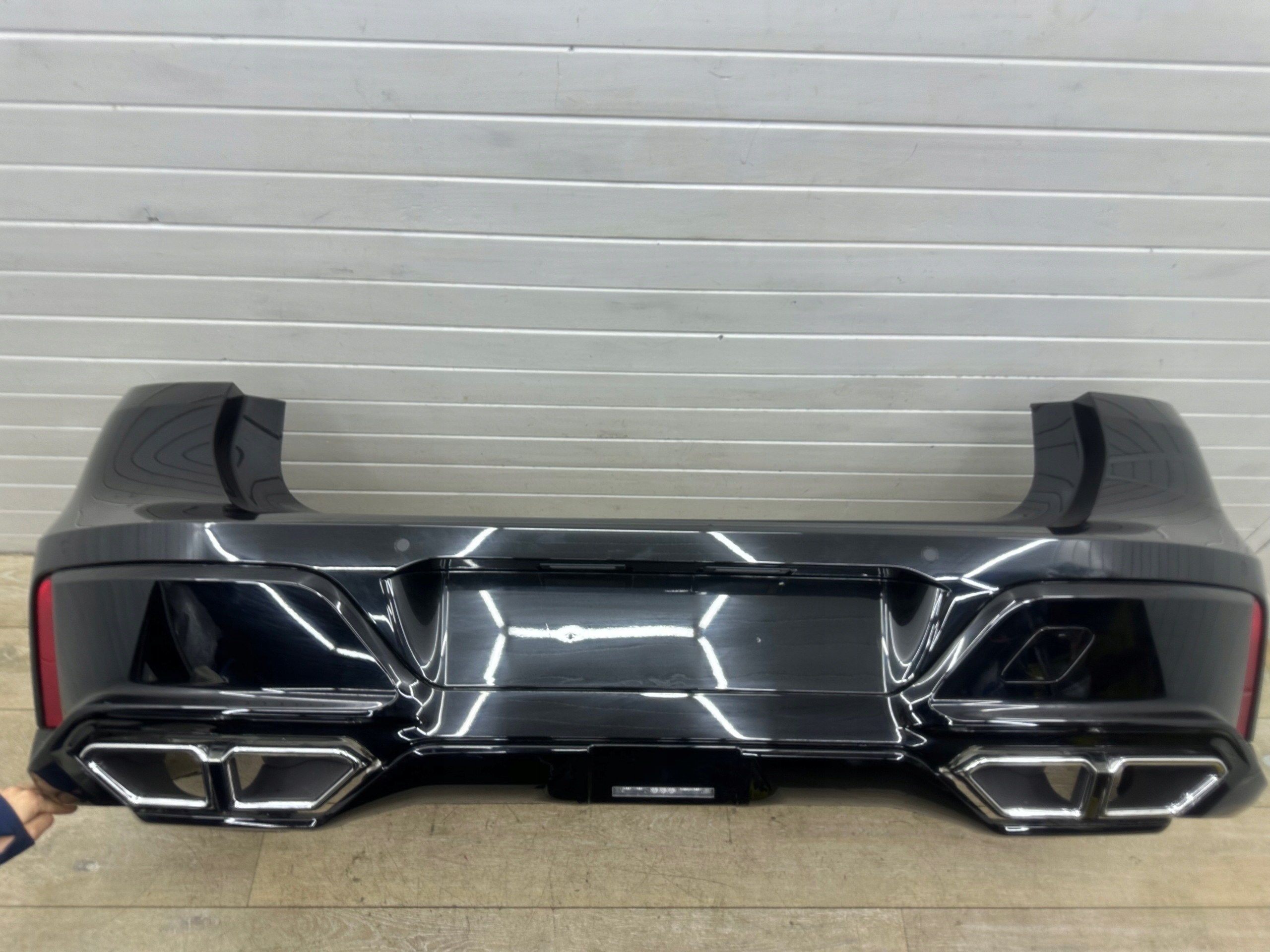 bumper rear part TYLNI BMW 7 G70 M PAKIET