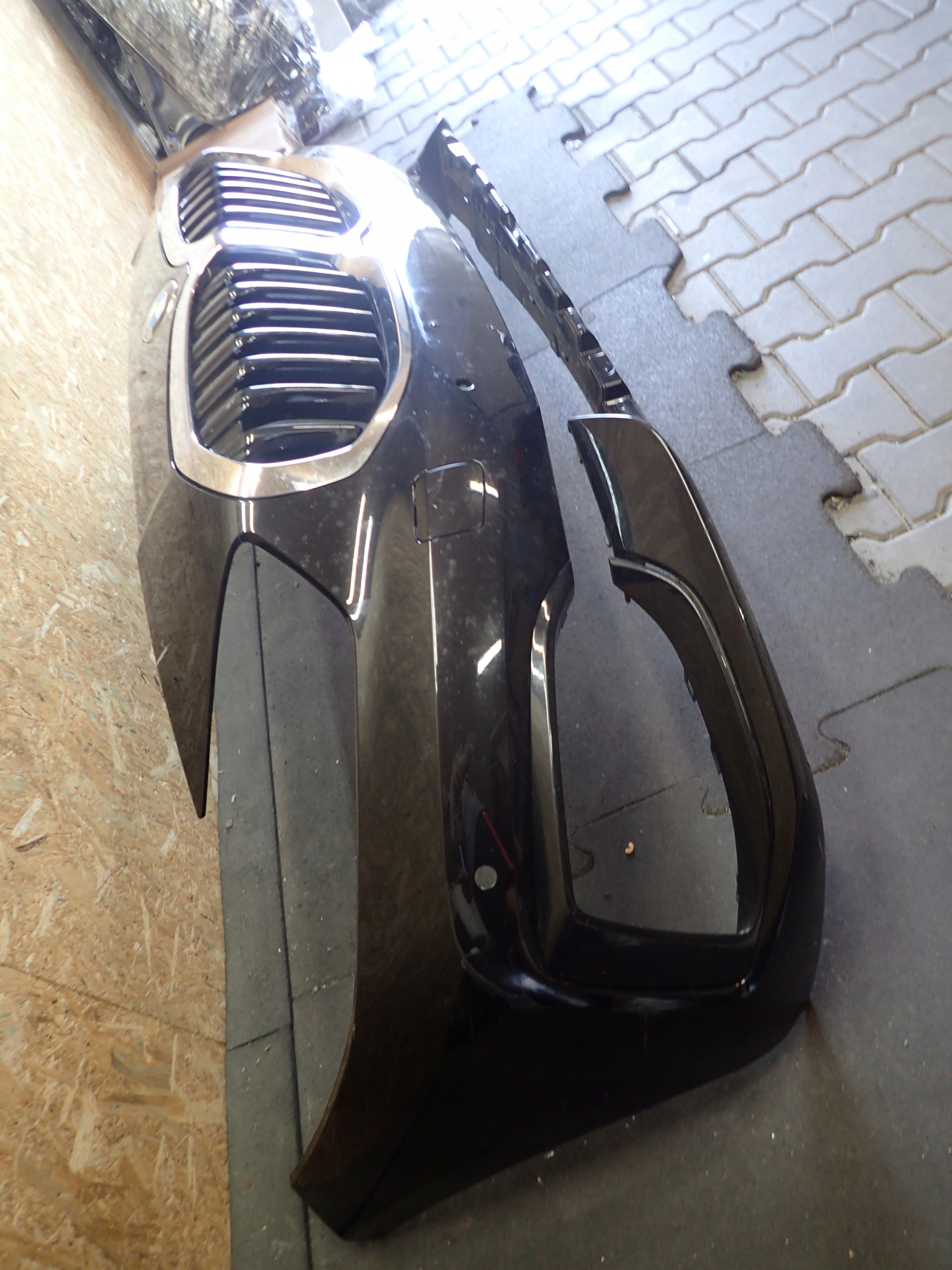 PARAURTI ANTERIORE BMW E 1 F40 SPORT LINE
