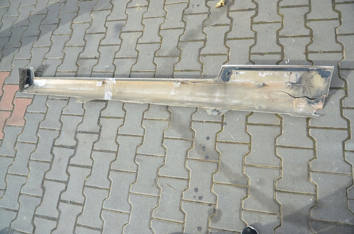 порог правый vw SCIROCCO 1K8 2013r