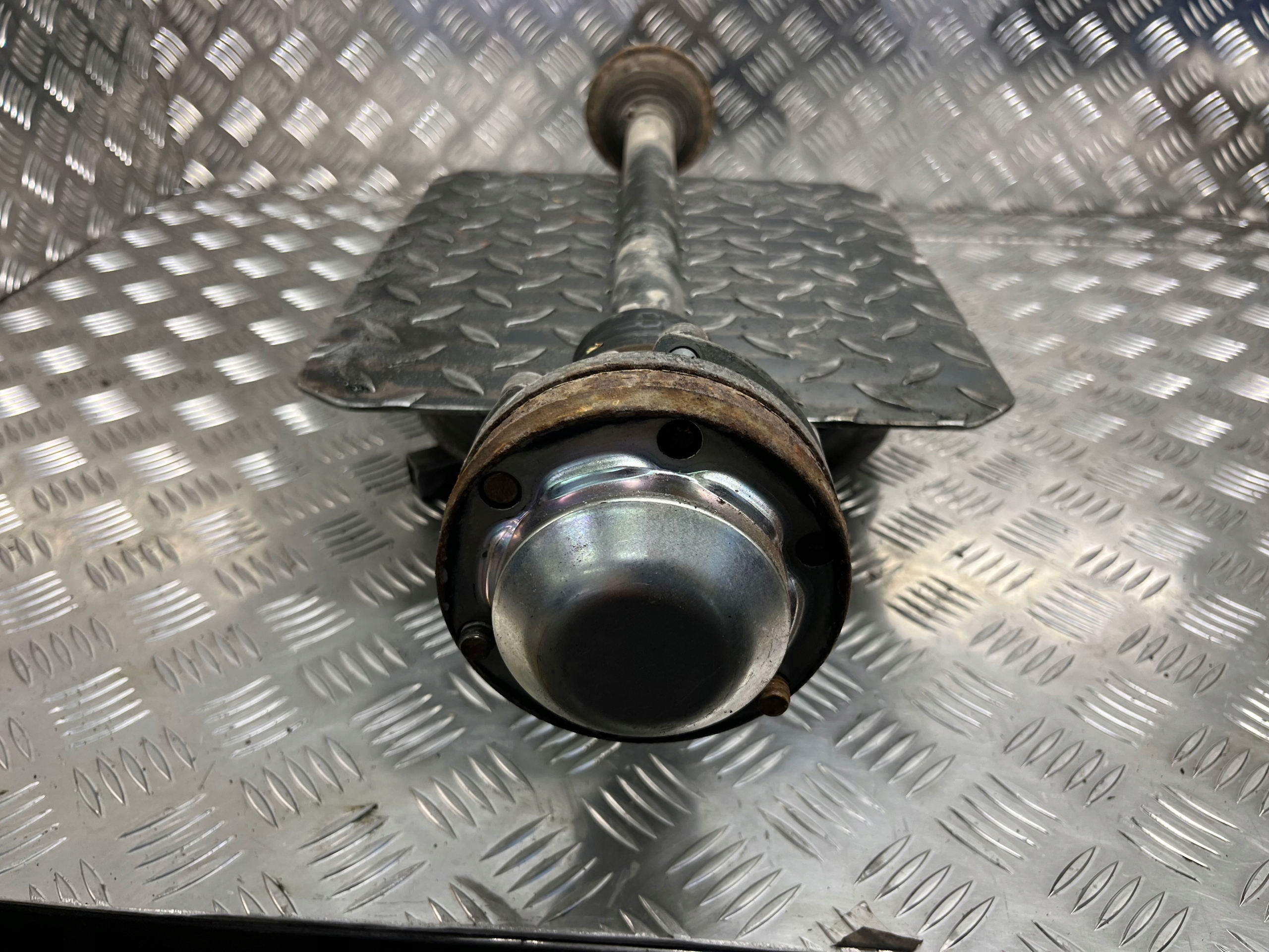 semi-axis semi-axis left rear AUDI A6-C7 8R0501203C