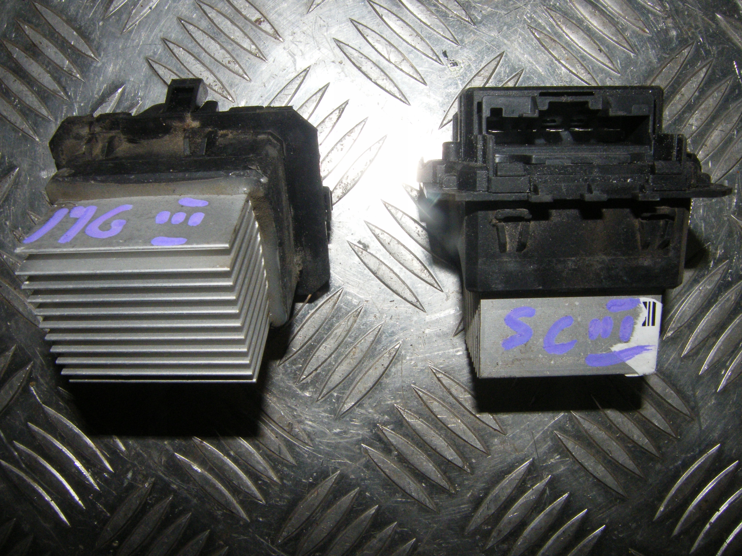 REZYSTOR DMUCHAWY T1000034Z-C02 MEGANE SCENIC III