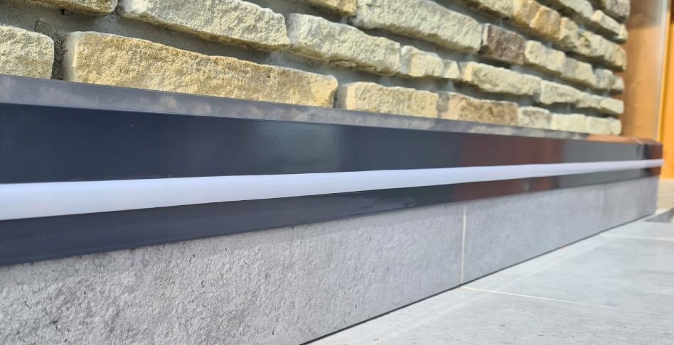 

Profil Cokołowy Led C1+C2 Renoplast