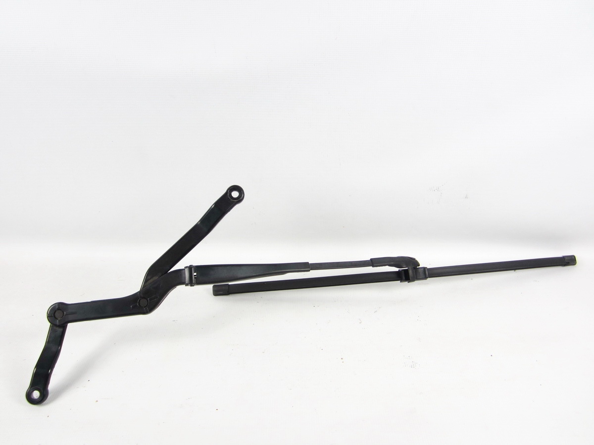 wiper arm right Mercedes W221