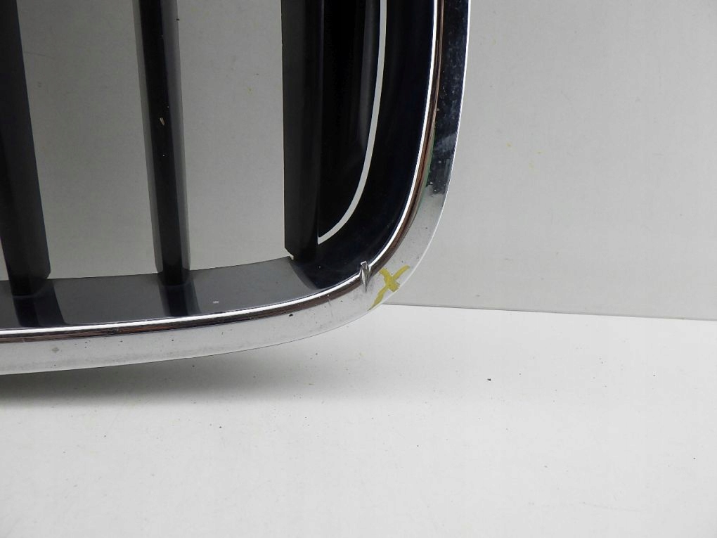 BMW 5 G30 G31 maska maska bubreg desna