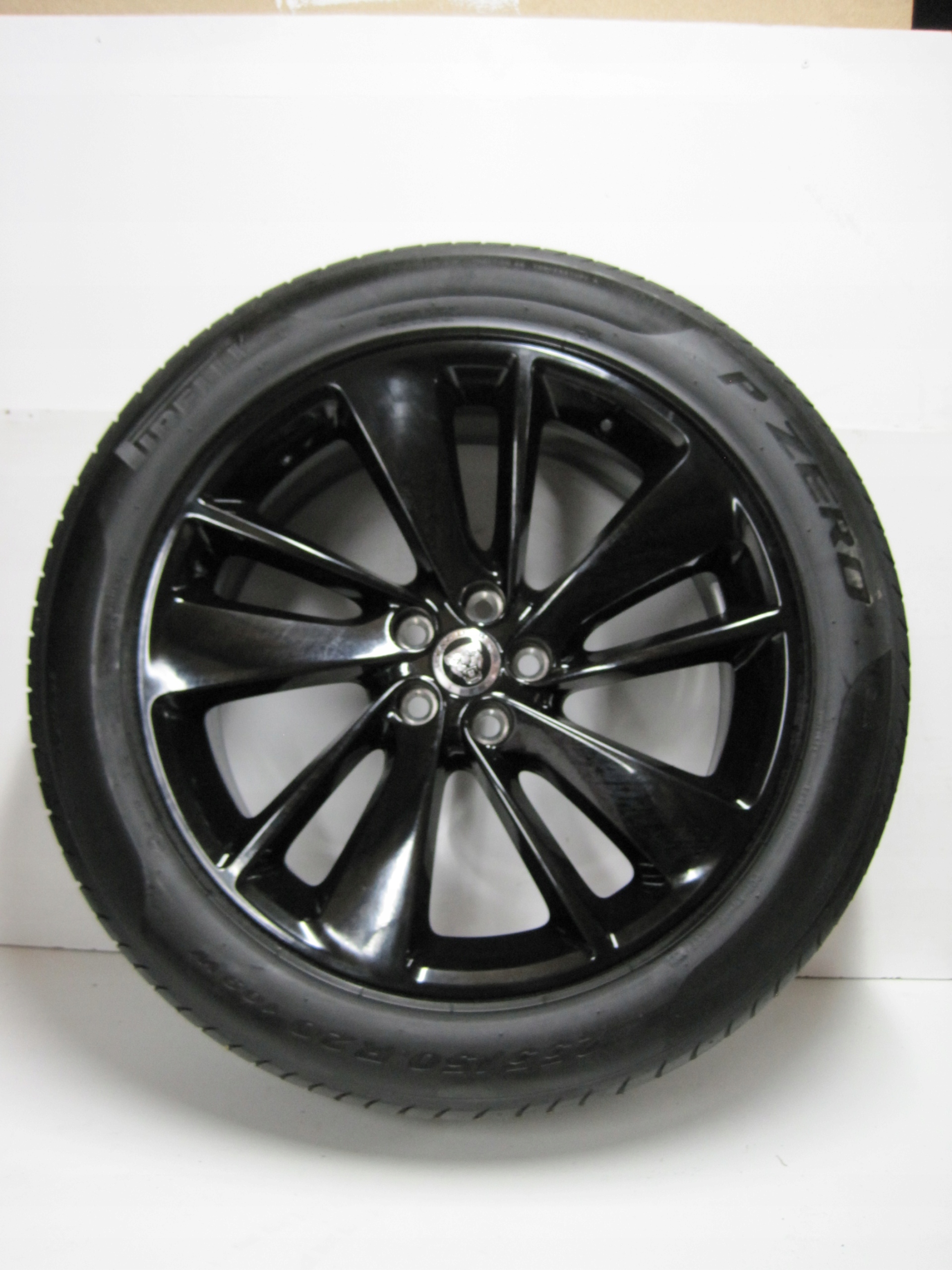 wheels discs tyres JAGUAR F PACE R20 6MM