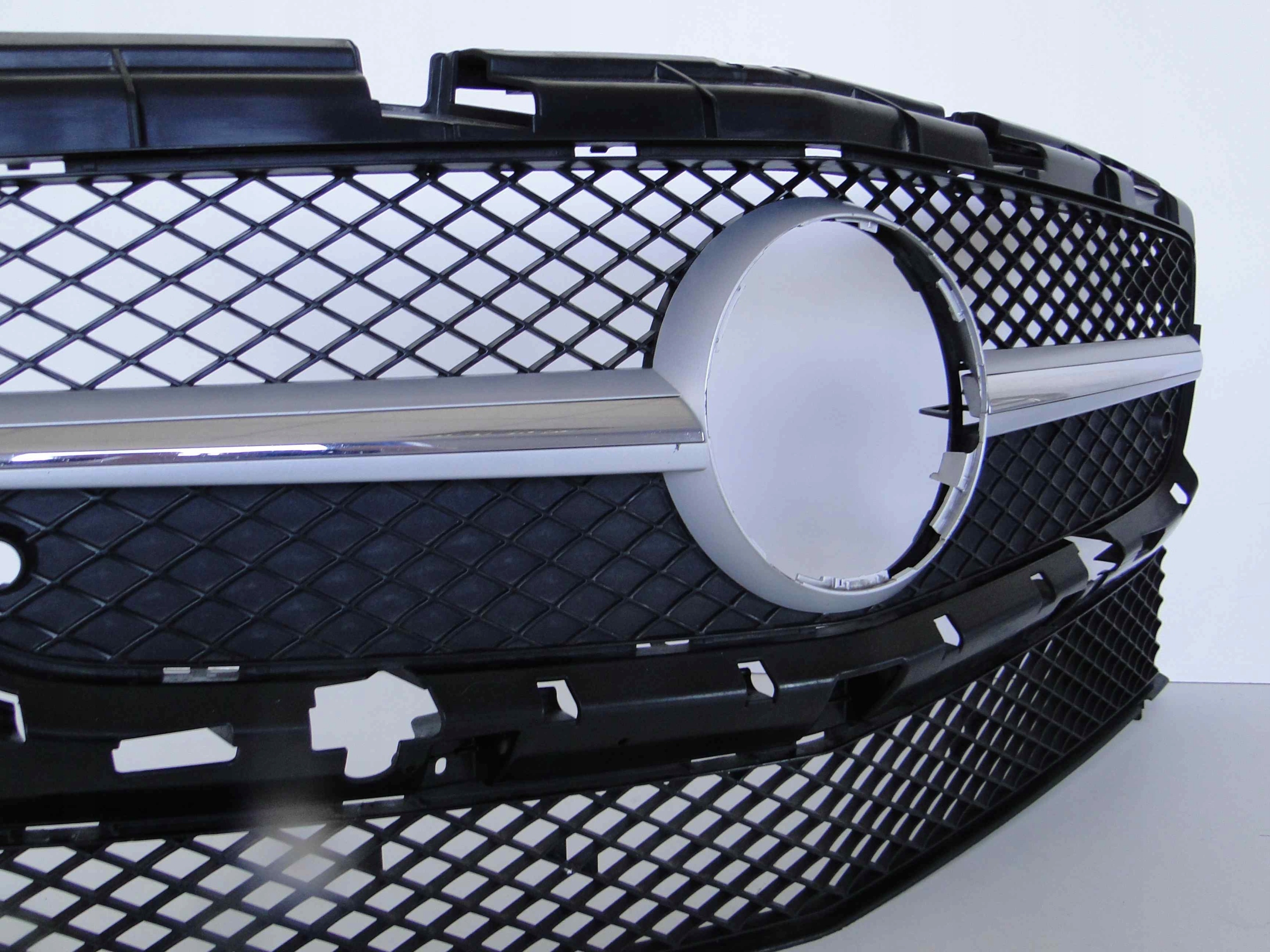 MERCEDES SLK R172 172 GRILL ATRAPA KRATKA Typ samochodu Samochody osobowe