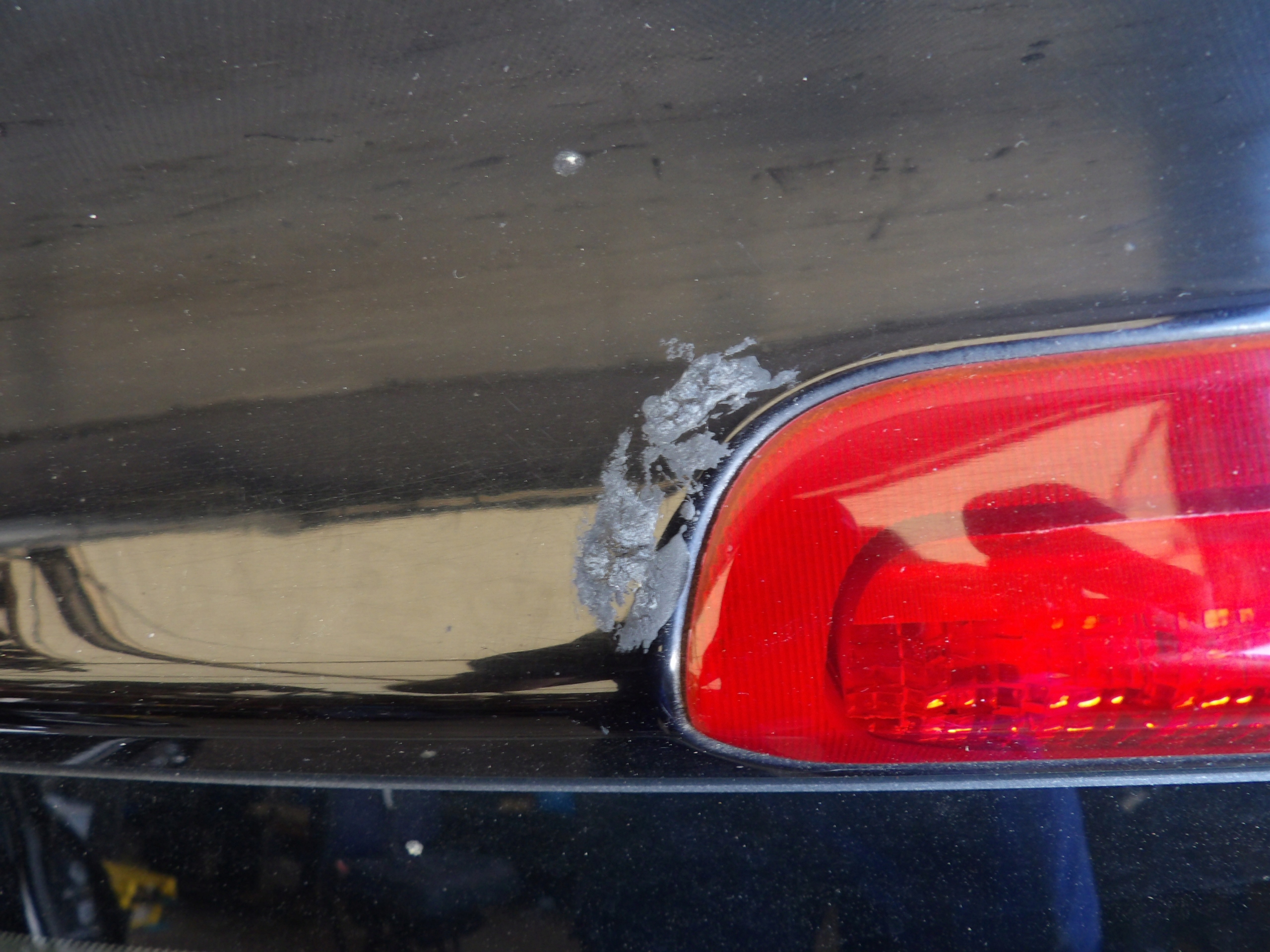 Kia Cerato and 1,6 trunk door boot EB