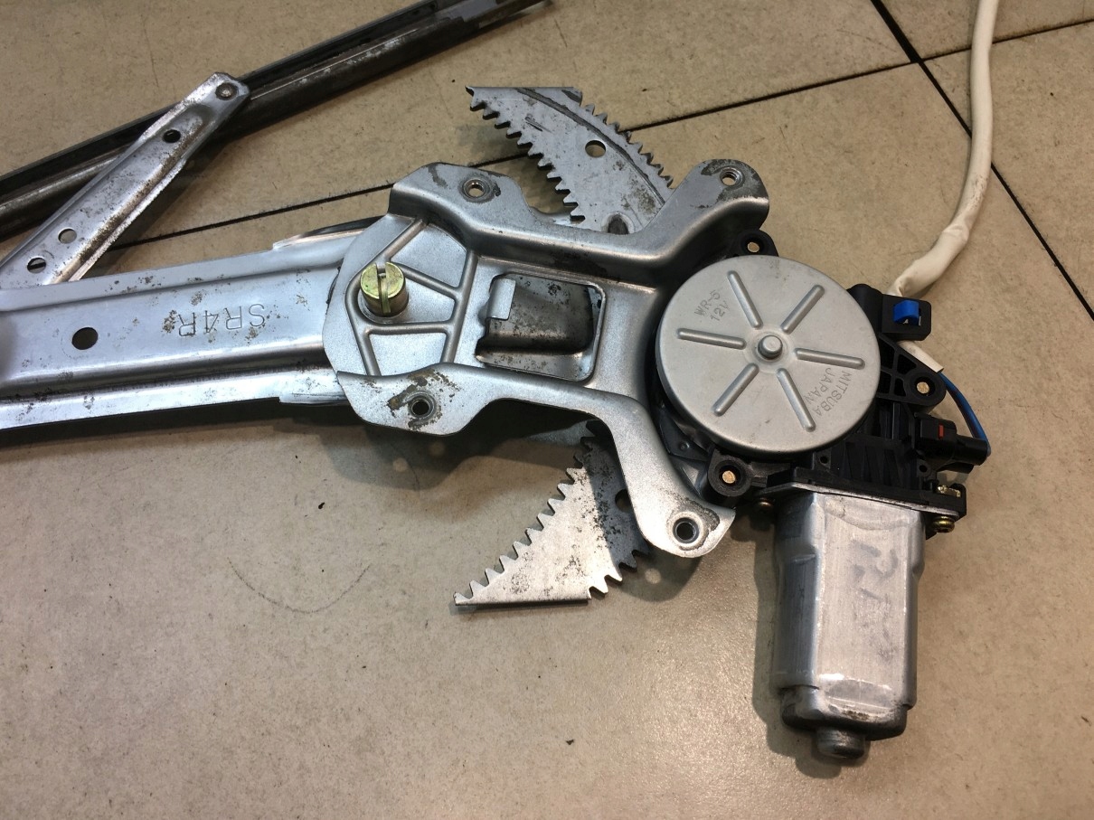 window regulator right front HONDA HR-V and
