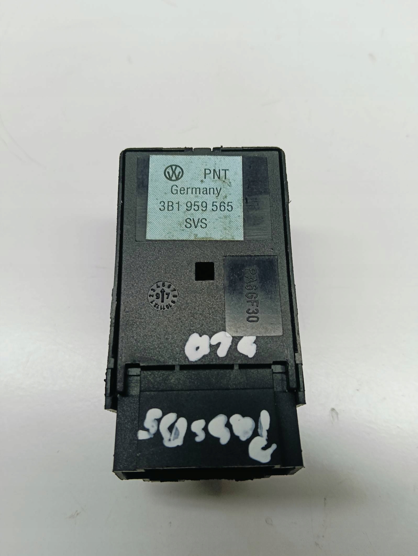 mirror control switch button 4 Pin Volkswagen Passat B5 3B1959565