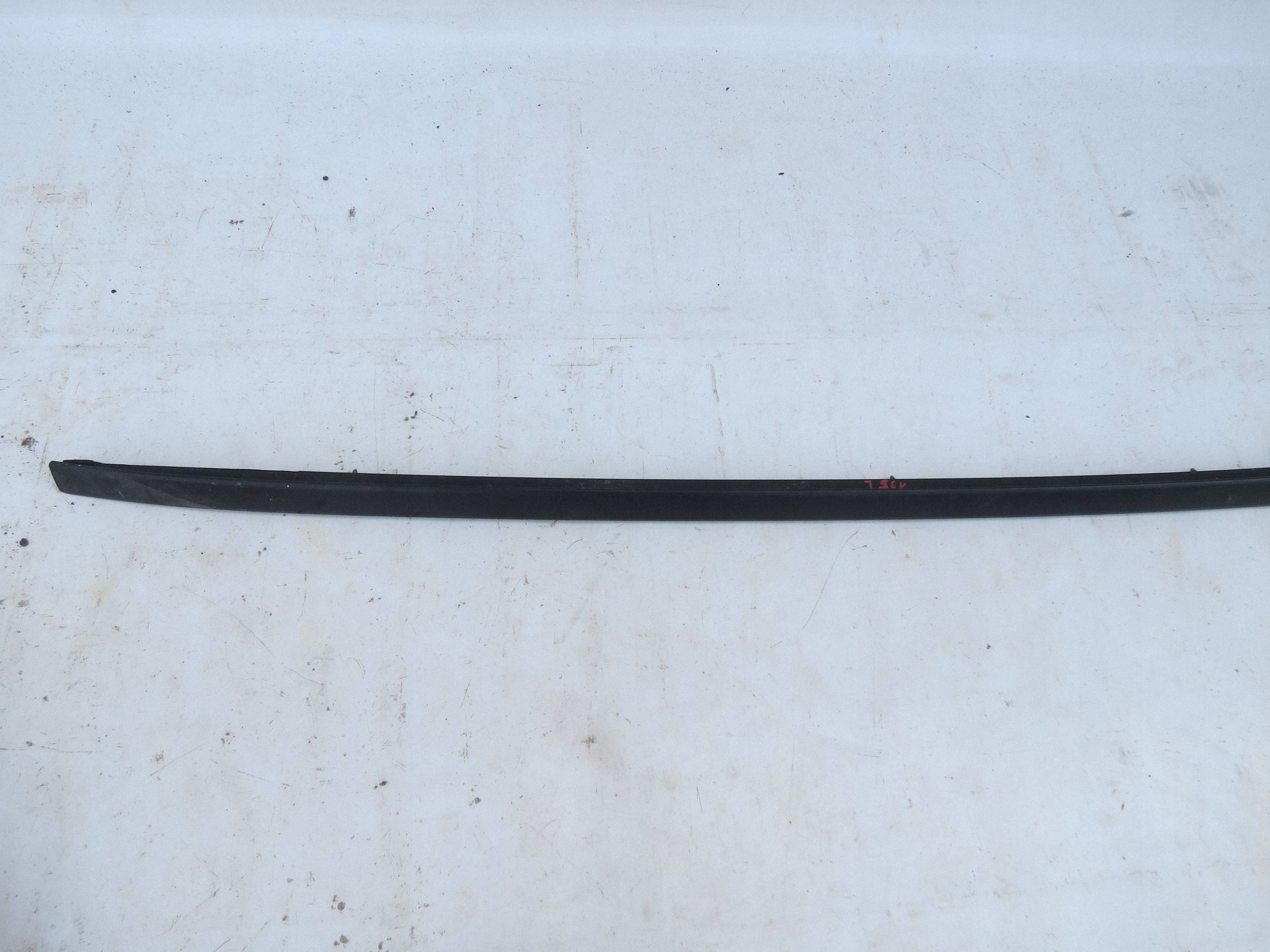 Dachreling dach links VOLVO V60 2.0 D 120KM 31378462