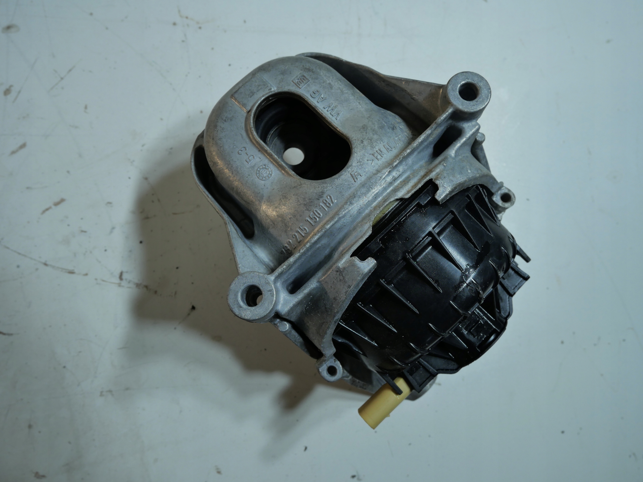 AUDI Q7 4M engine mount 4M0199371FF sensor L