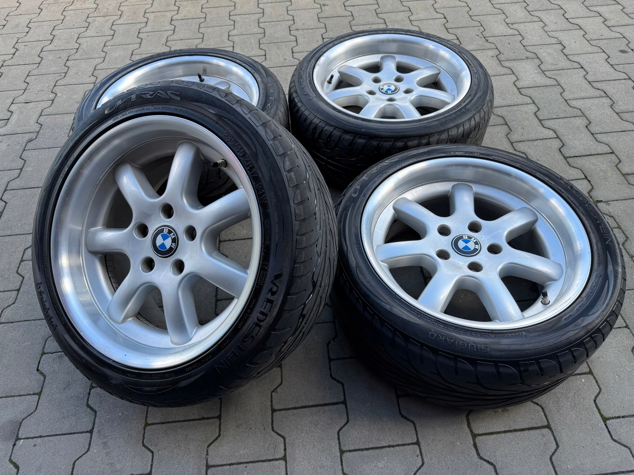 disc BMW 8.5" x 17" 5x120 ET 13 KOMPLET