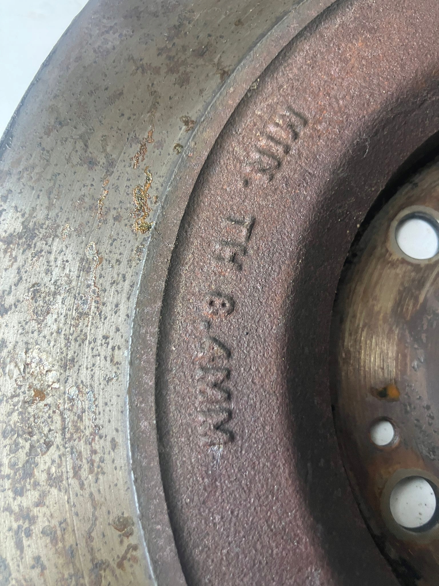Bremsscheibe Brems- heck rechts links ECLIPSE CROSS HYBRID 2.5B 4615A126