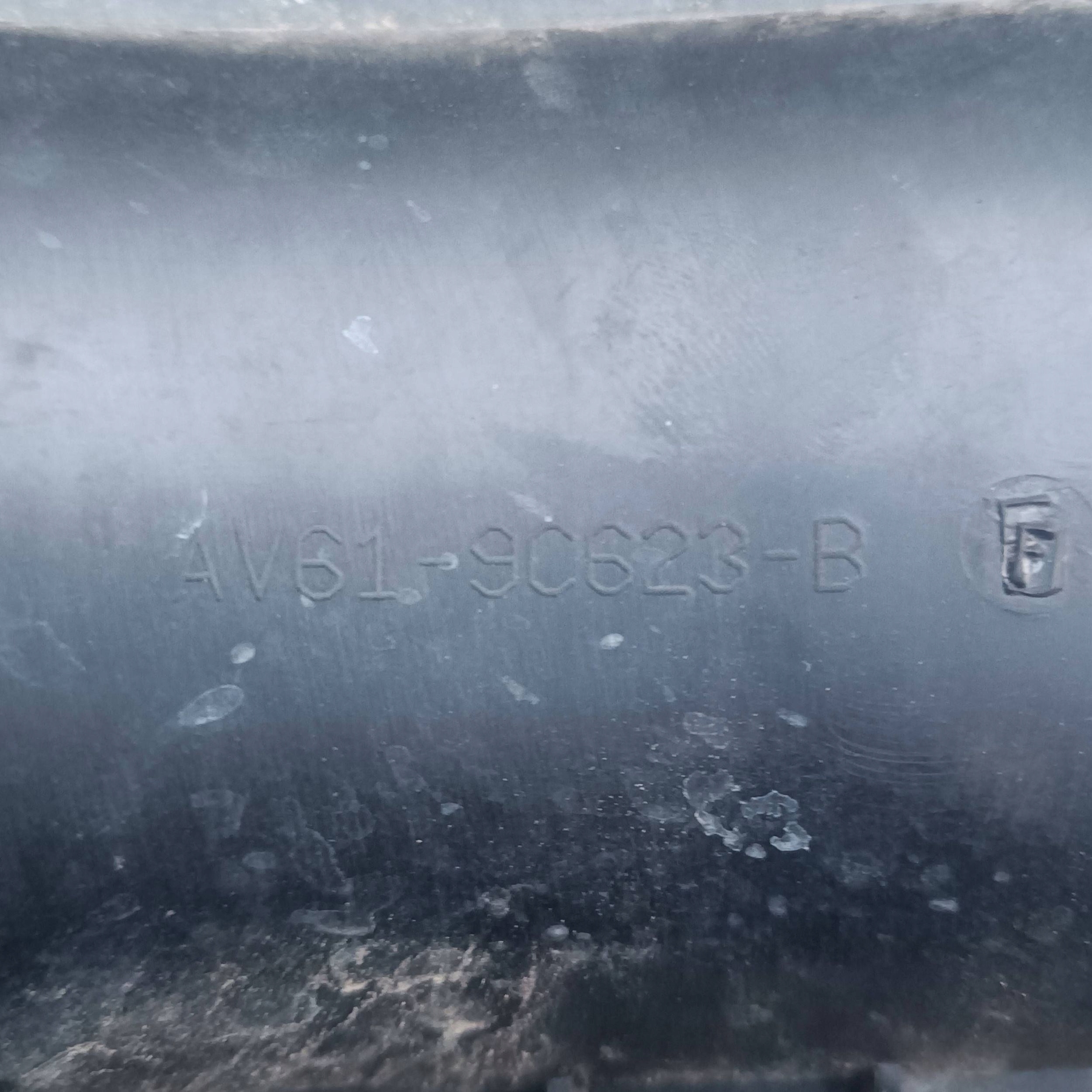Ford Kuga MK2 1.6 Benzín II hadice intercoolera trouba vzduchový