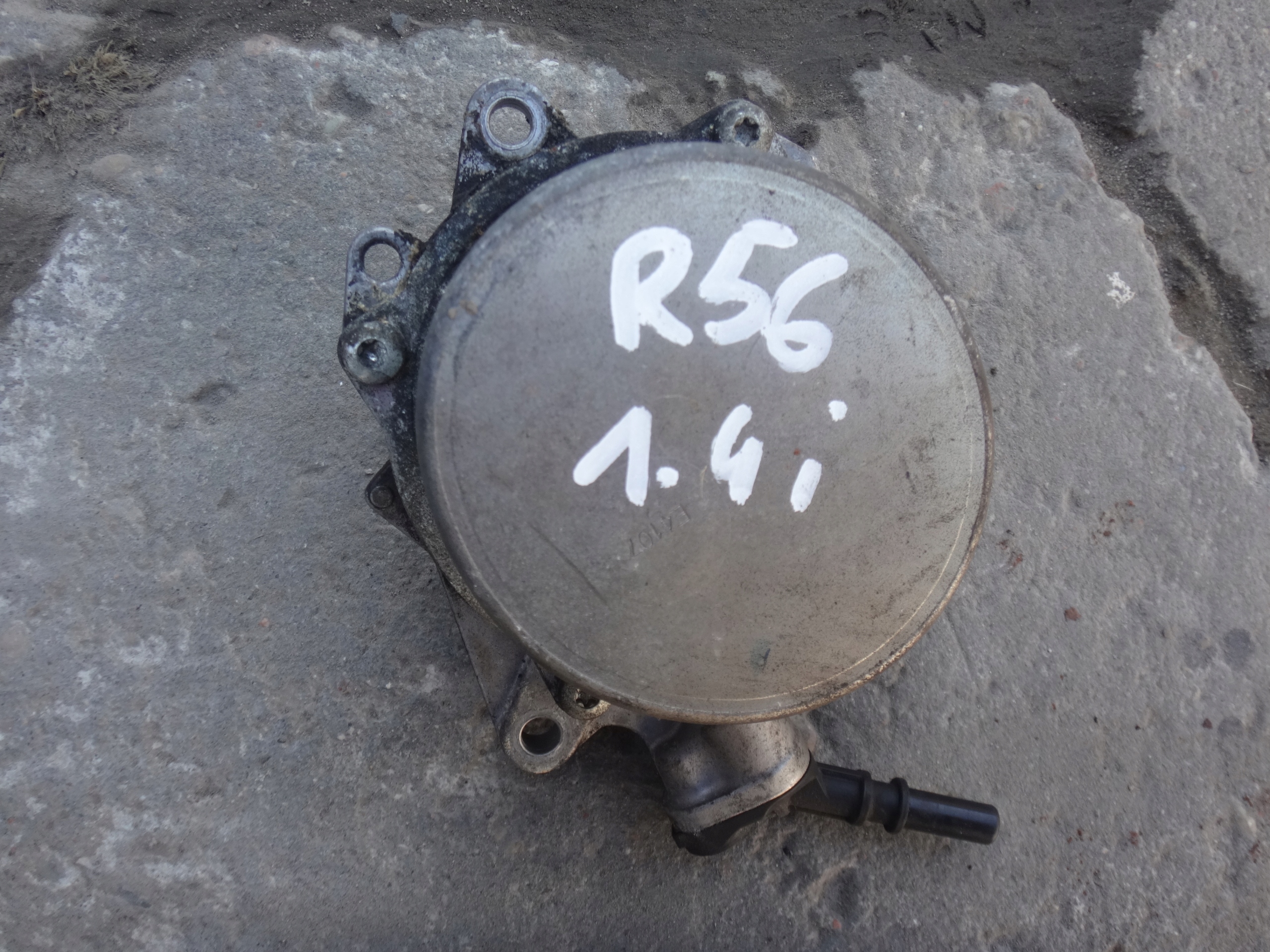 Насос VACUM MINI COOPER R56 1.4 и