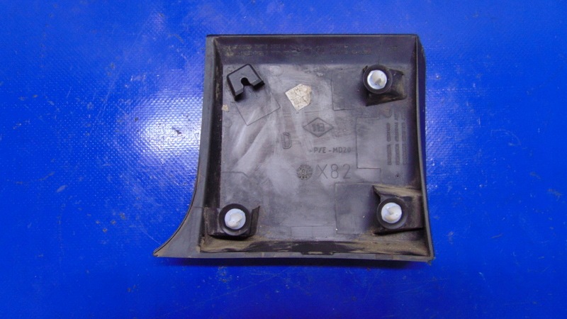 moulding side right RENAULT TRAFIC III LIFT VIVARO TALENTO 14-26R