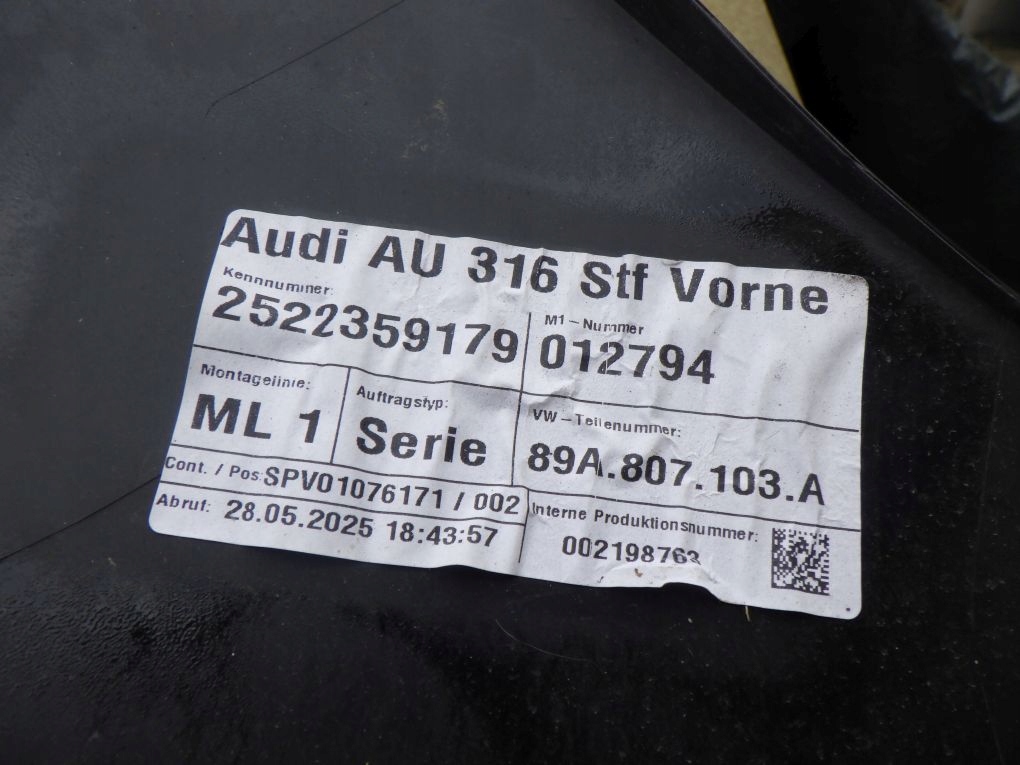 AUDI Q4 E TRON 89A807437 front bumper left