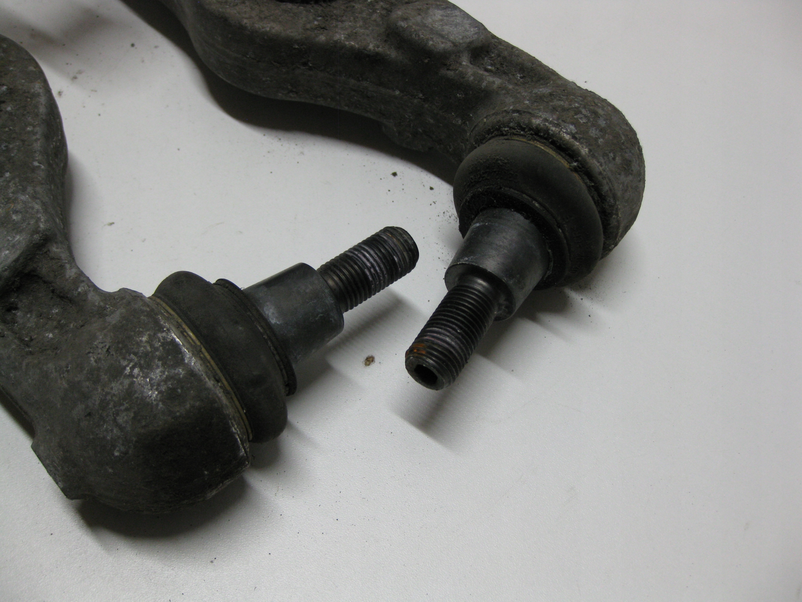 AUDI A6 C6 2.4 6V 05R KOMBI arm front right left