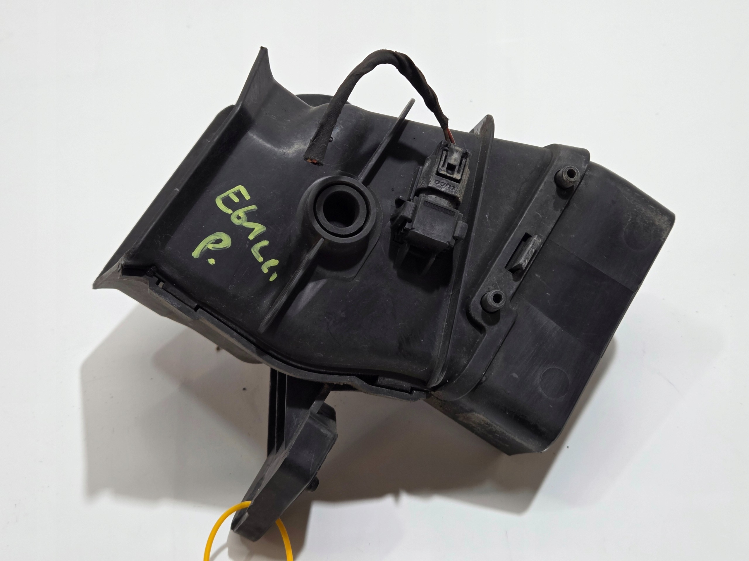 zufuhr luft scheibe rechts BMW E60 LIFT 7178118