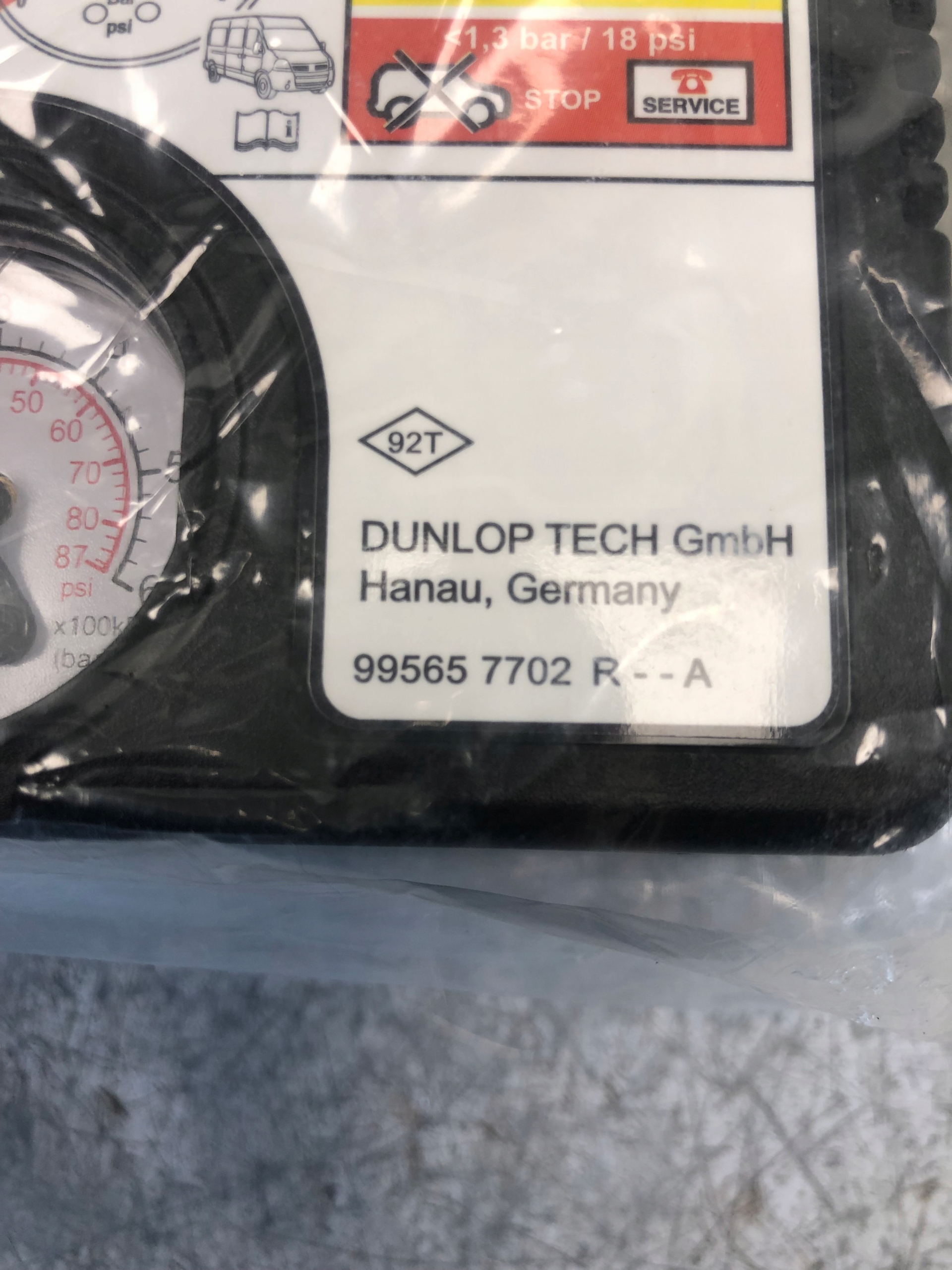 Montaggio Pompa KLEJ RENAULT MASTER 995657702R