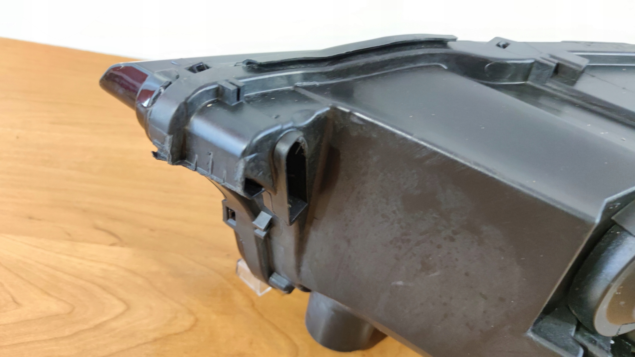 VW T-ROC right light front REFLEKTOR original 2GA