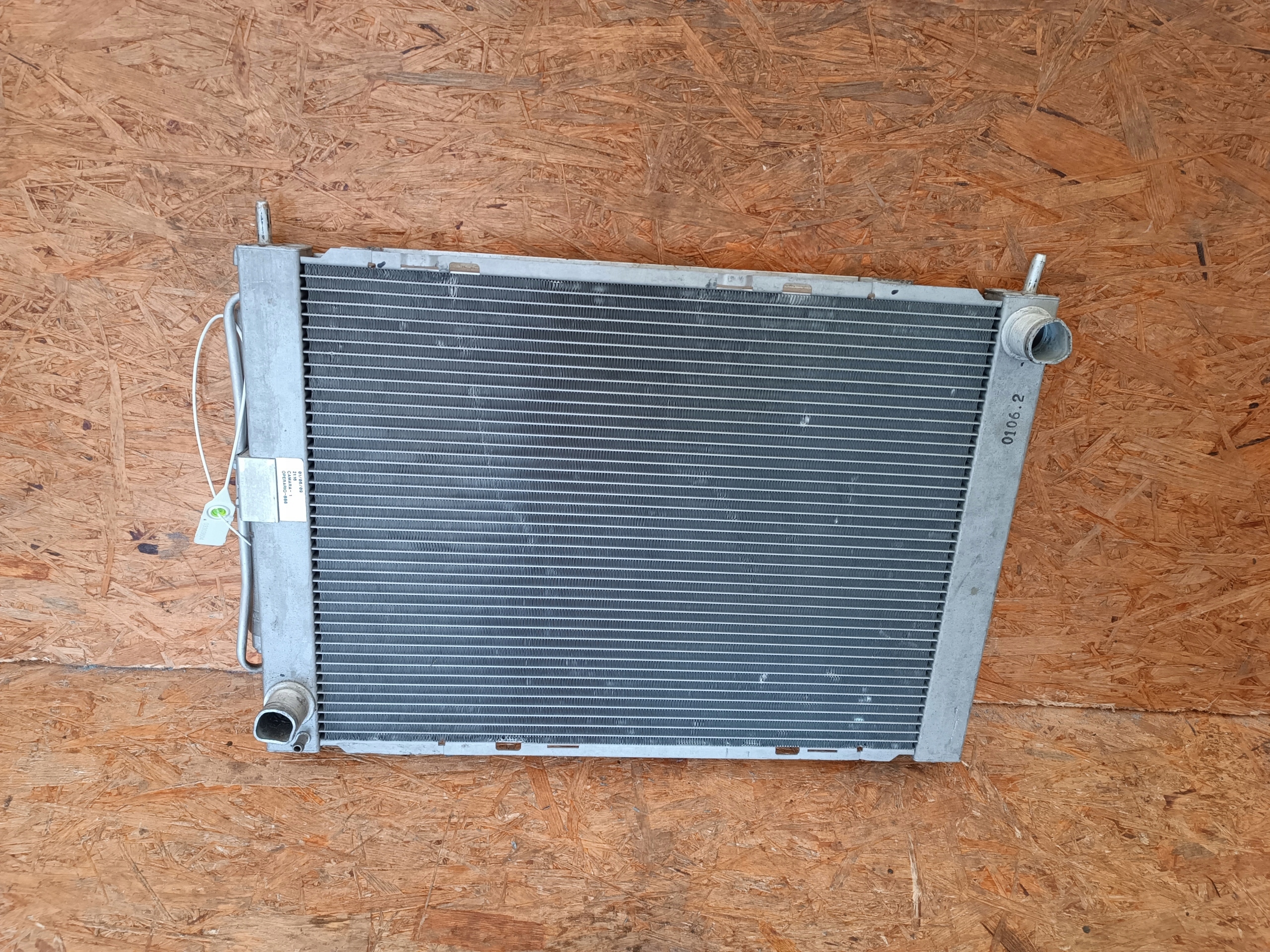CHŁODNICA KLIMATYZACJI RENAULT CLIO III 1.5 DCI 176010-00070 Jakość części (zgodnie z GVO) O - oryginał z logo producenta pojazdu (OE)
