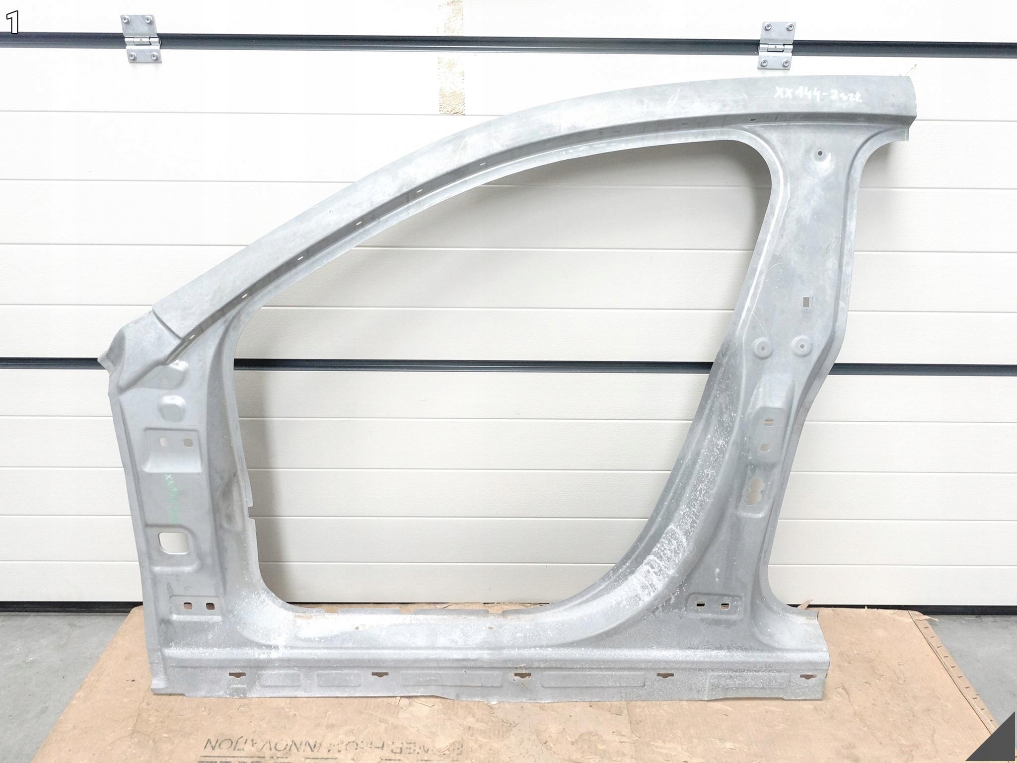 MERCEDES CLA C174 C178 25- COUPE side pillar A + B roof threshold left front