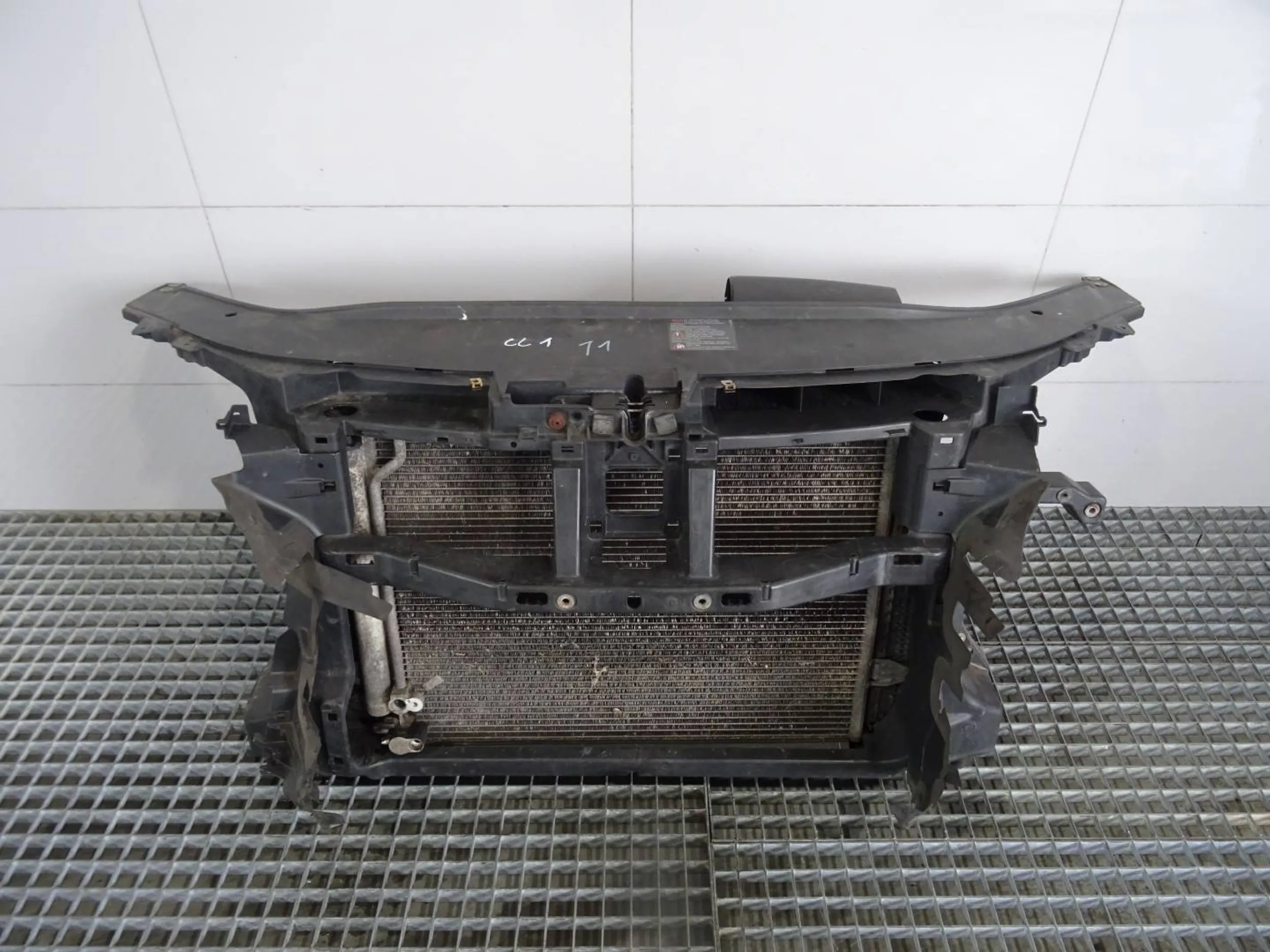 PAS PRZEDNI WZMOCNIENIE 2.0 TDI VW PASSAT CC