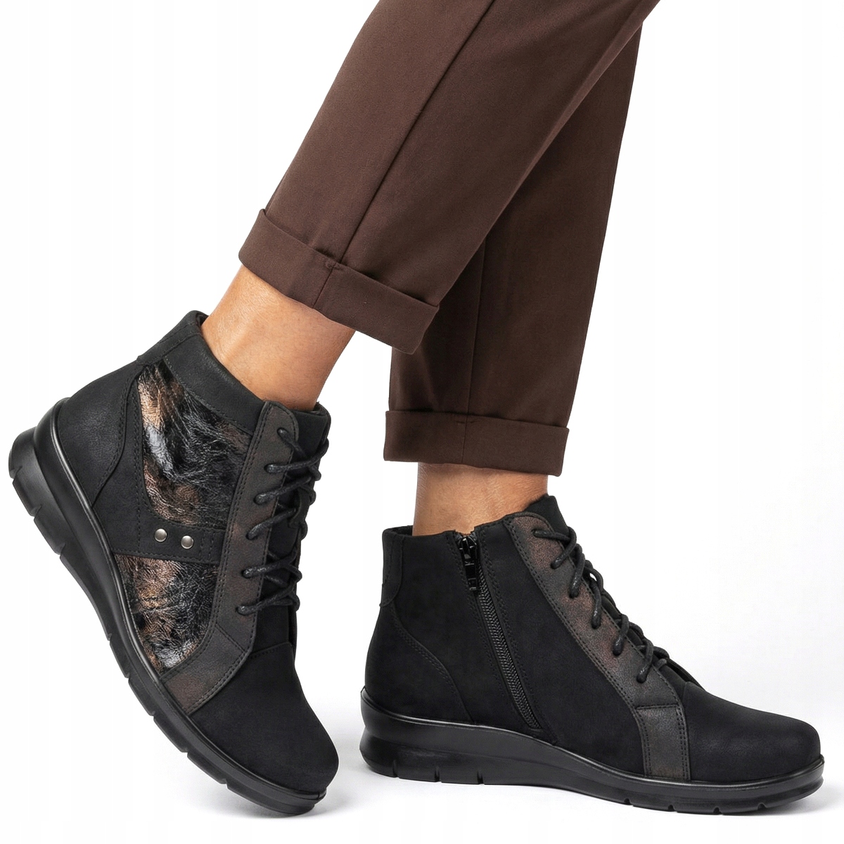 Kotníkové Boty Měkké, lehké, šněrovací zip Wojtyłko 36