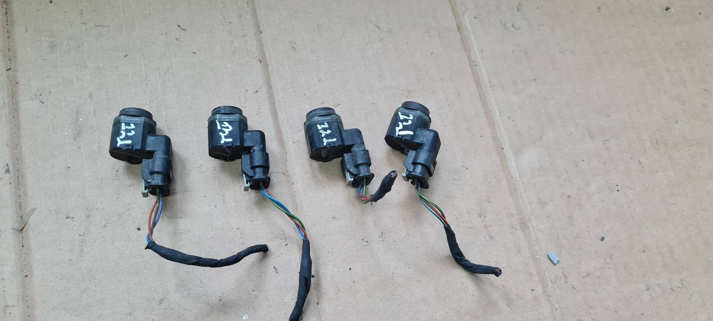 A7 4G S7 sensor PDC connecting spoiler LY9B 1S0919275A A4 B8 A5 8T A6 C7 4G
