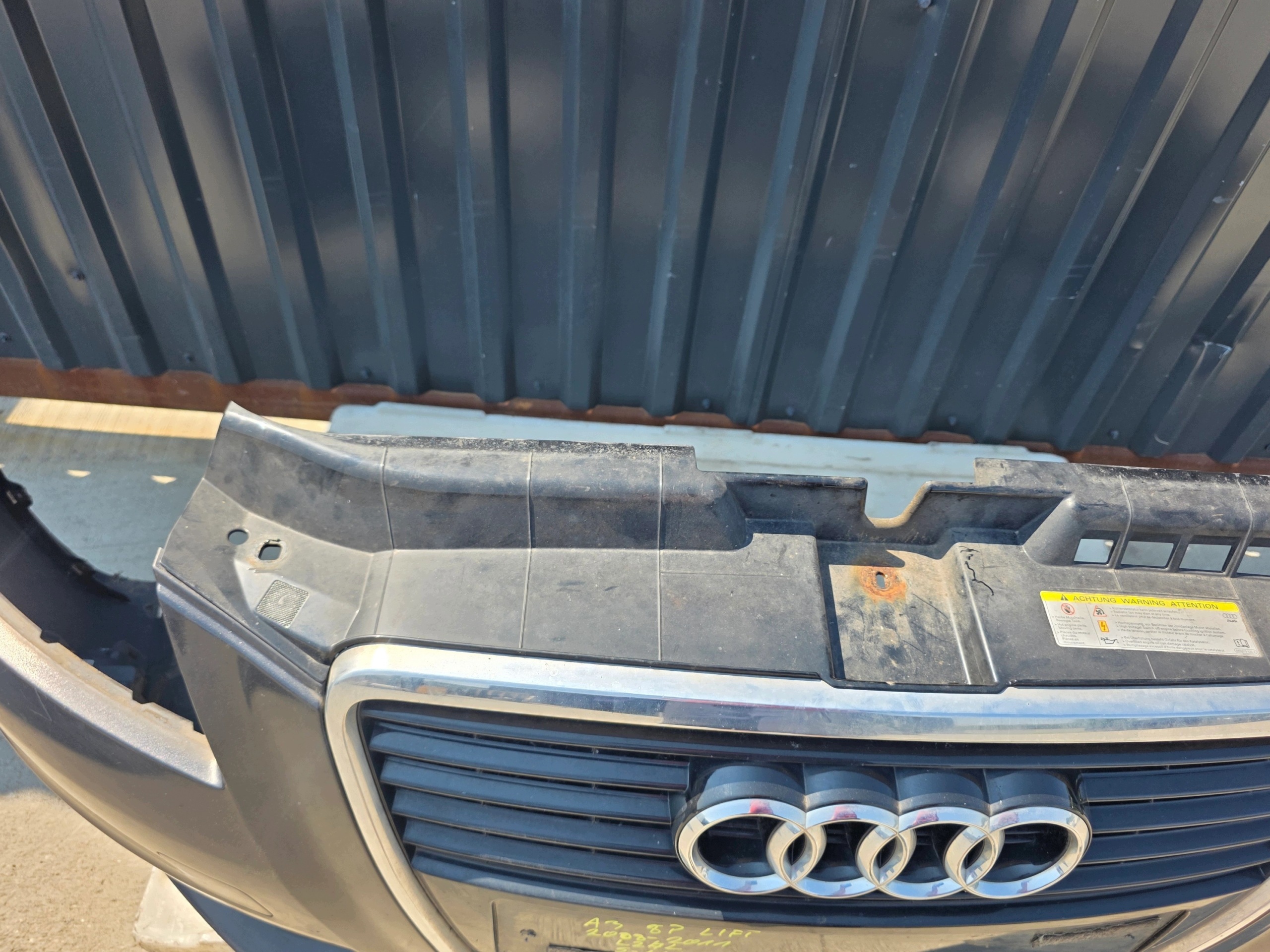bumper front AUDI A3 8P LIFT S LINE 2008-2012 LZ7L original !!!