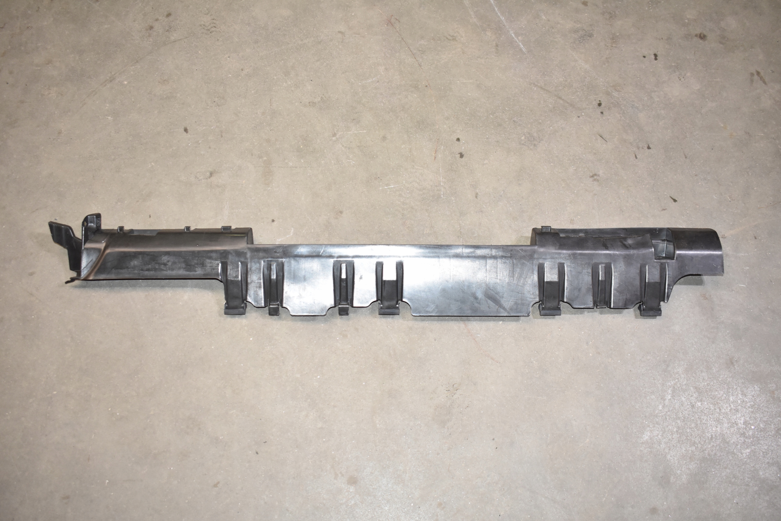 IDEALNA cover console right support PORSCHE 992 1