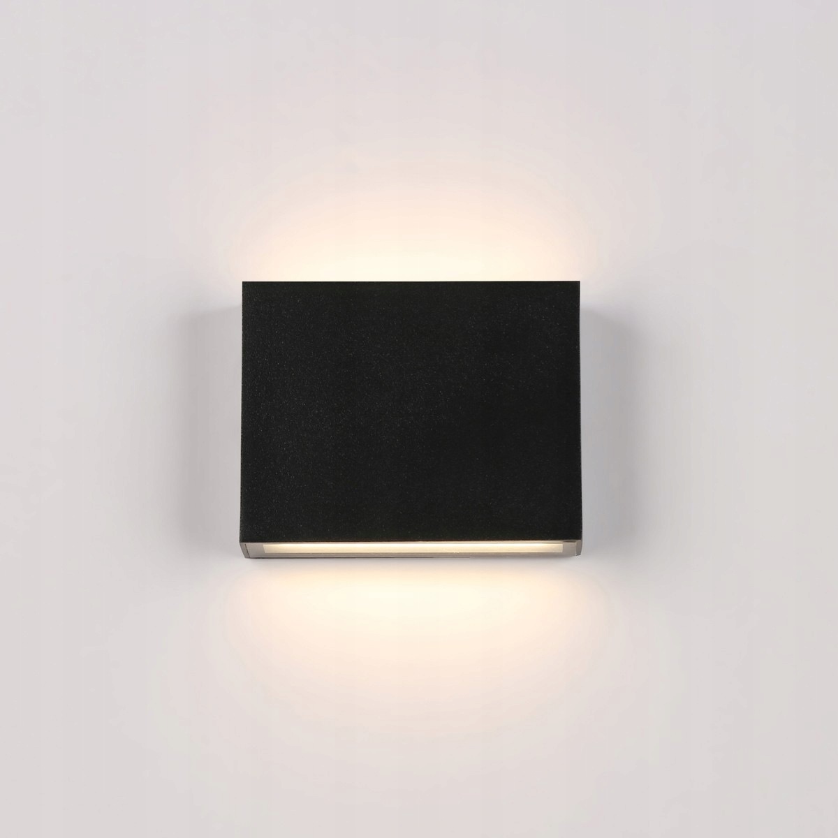Moura, Moderní černá nástěnná lampa na fasádu do zahrady, Led, 334LM, 3000K