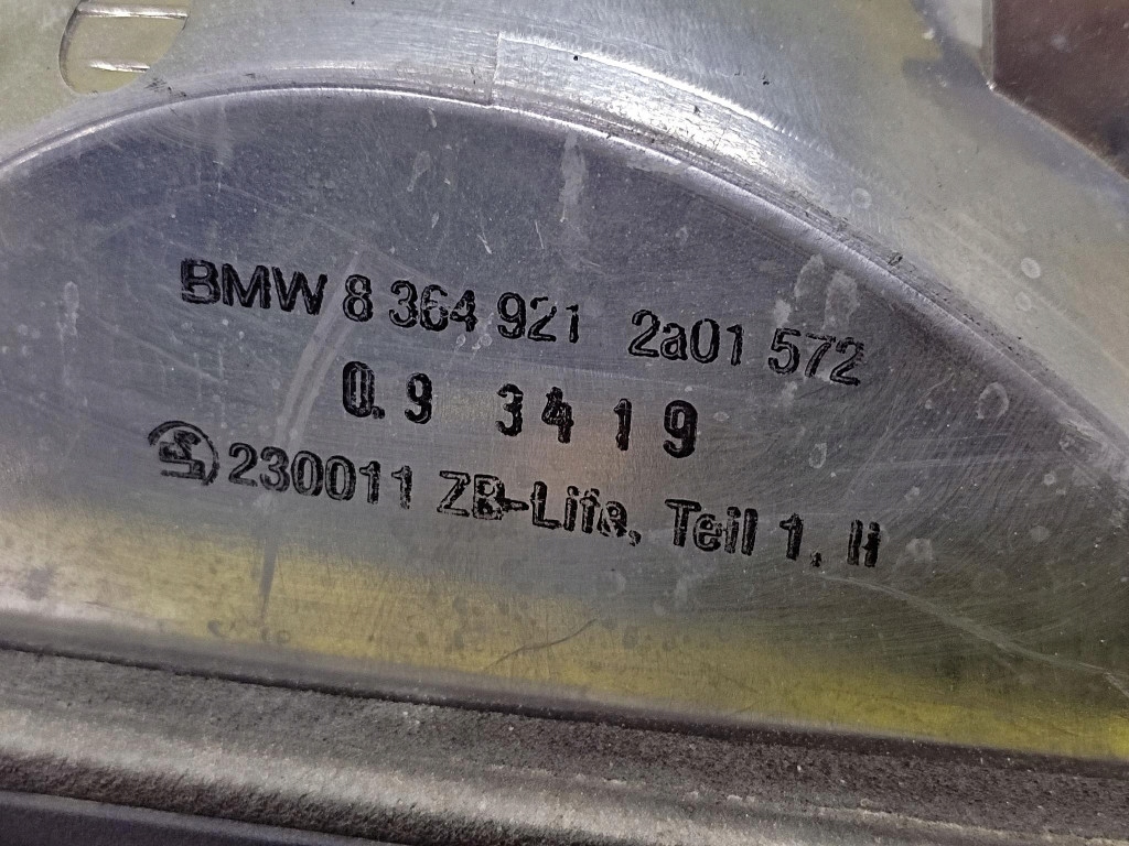 BMW E46 SEDAN světlo levý záď 8364921