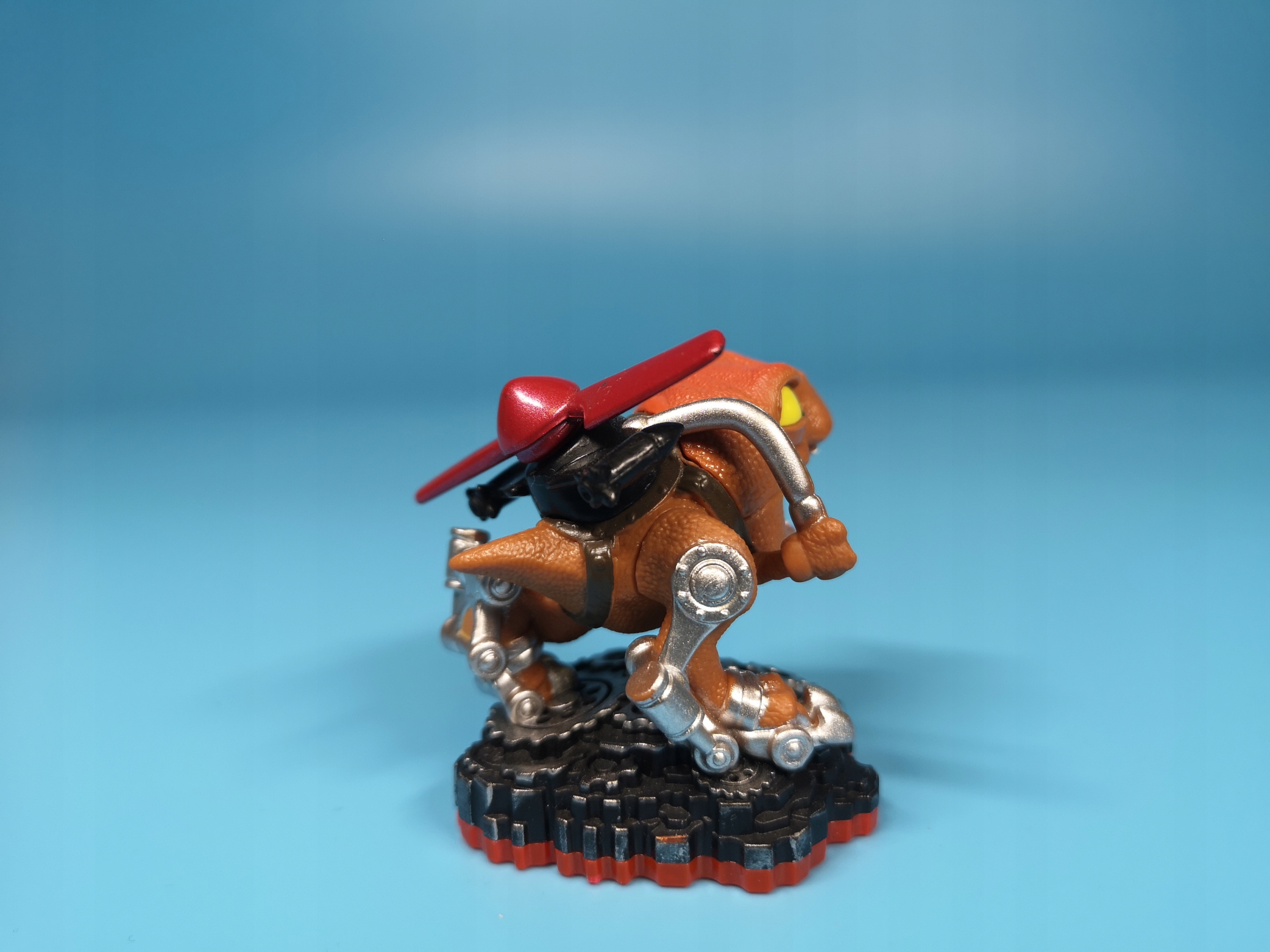 Skylanders Trap Team - Chopper Tematyka, motyw Skylanders Trap Team