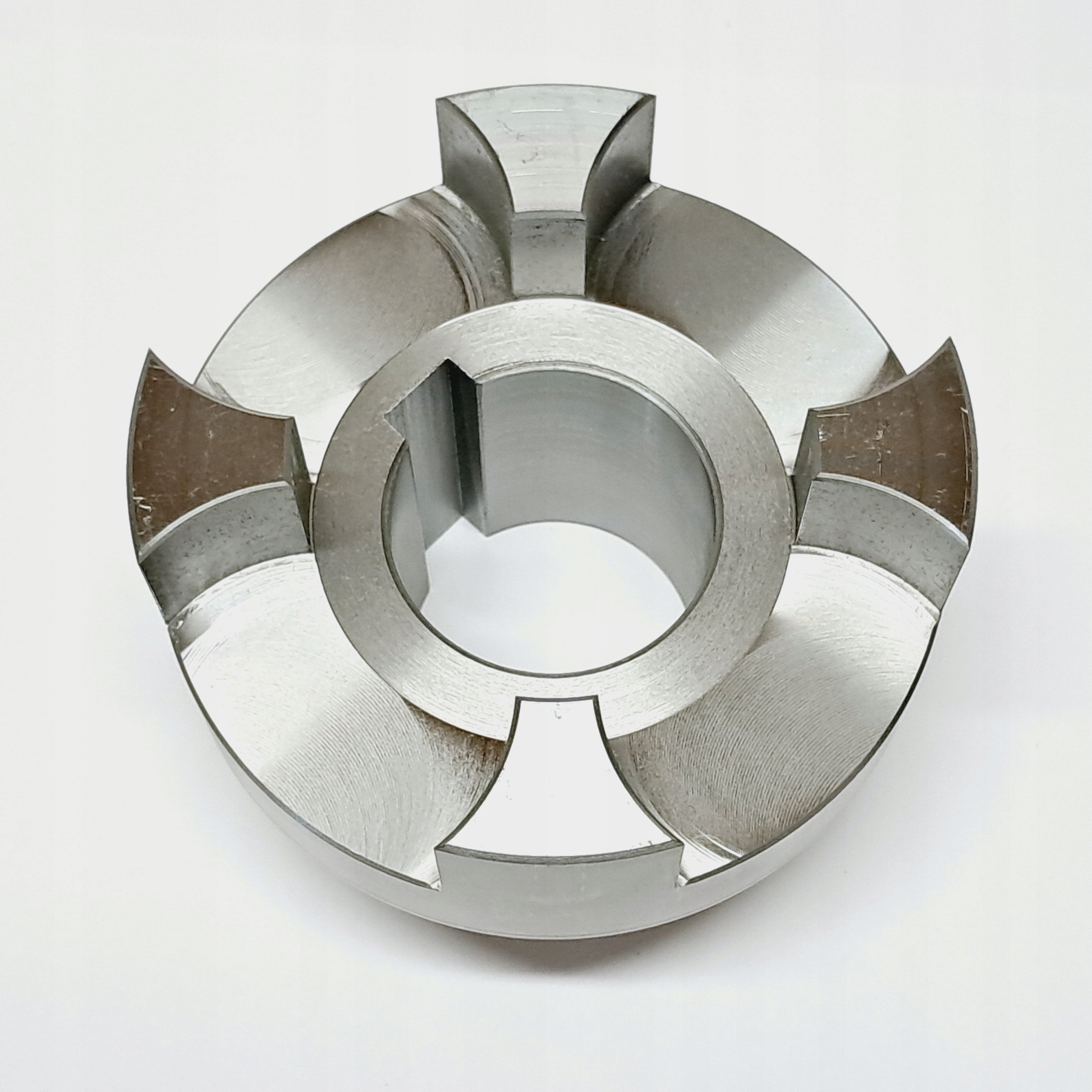 Spojka o průměru 120 mm s otvorem fi50 w14 polovina fi120 L160