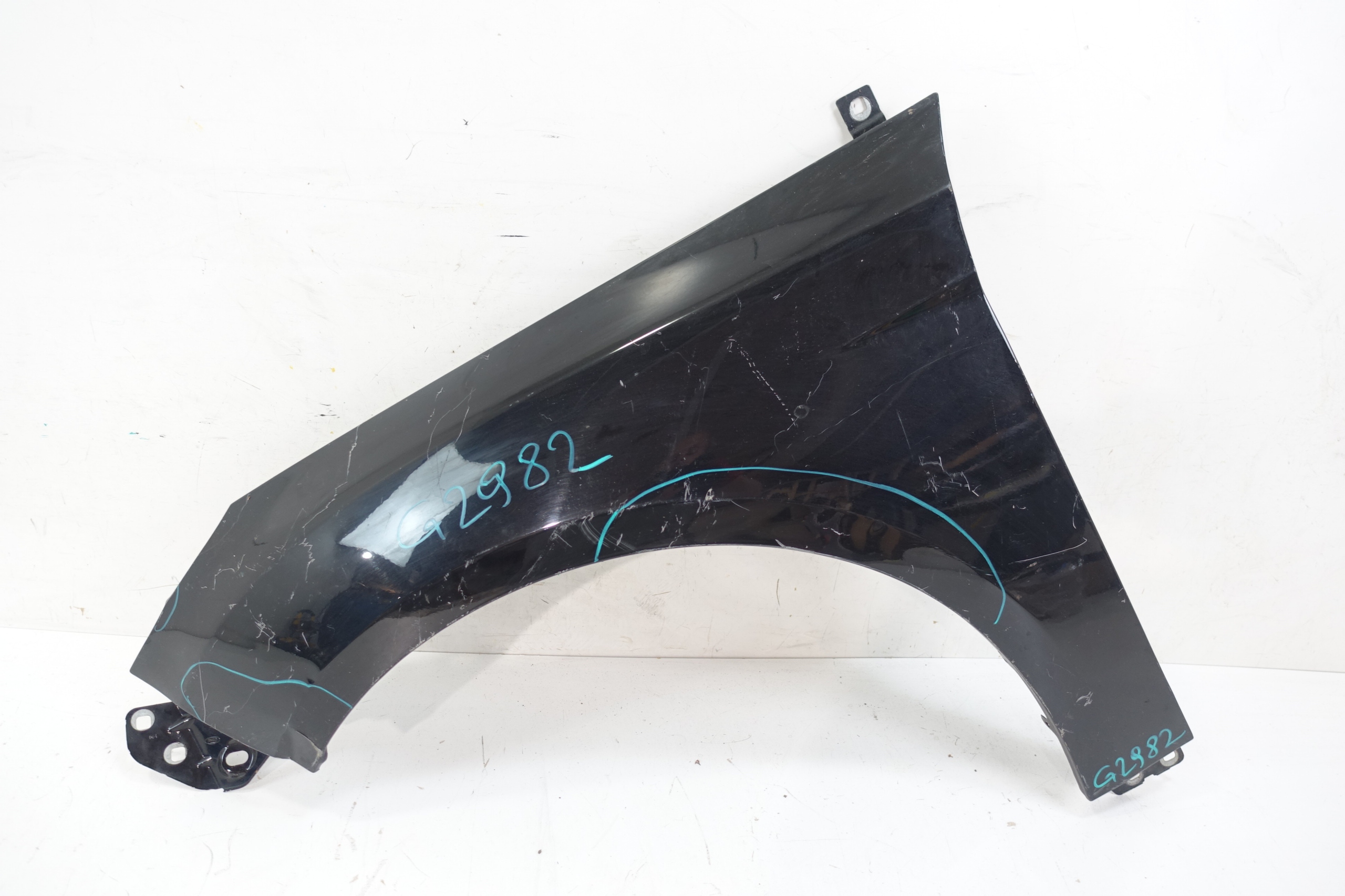 FORD FOCUS MK3 2010- fender front left front