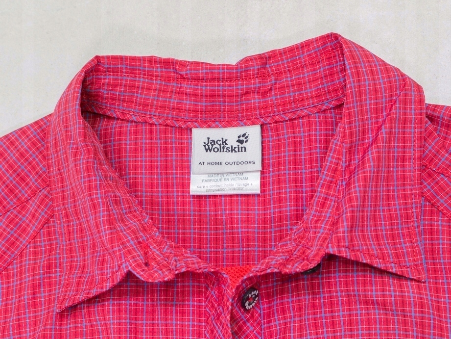 JACK WOLFSKIN QMC UV SHIELD SZYBKOSCHNĄCA GÓRY 40 Kolor czerwony