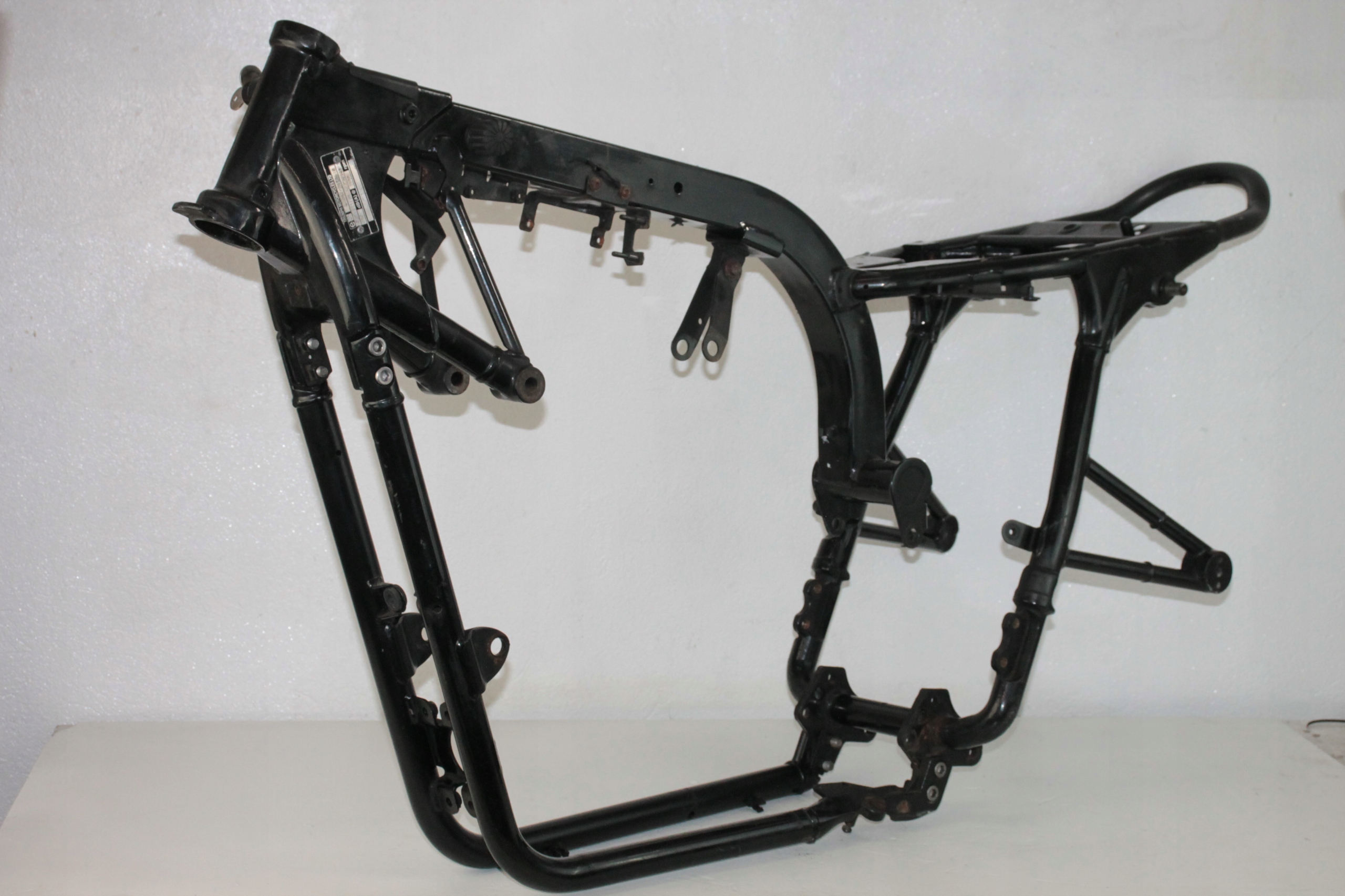 52 - TRIUMPH SCRAMBLER 900 РАМКА С ДОКУМЕНТАМИ