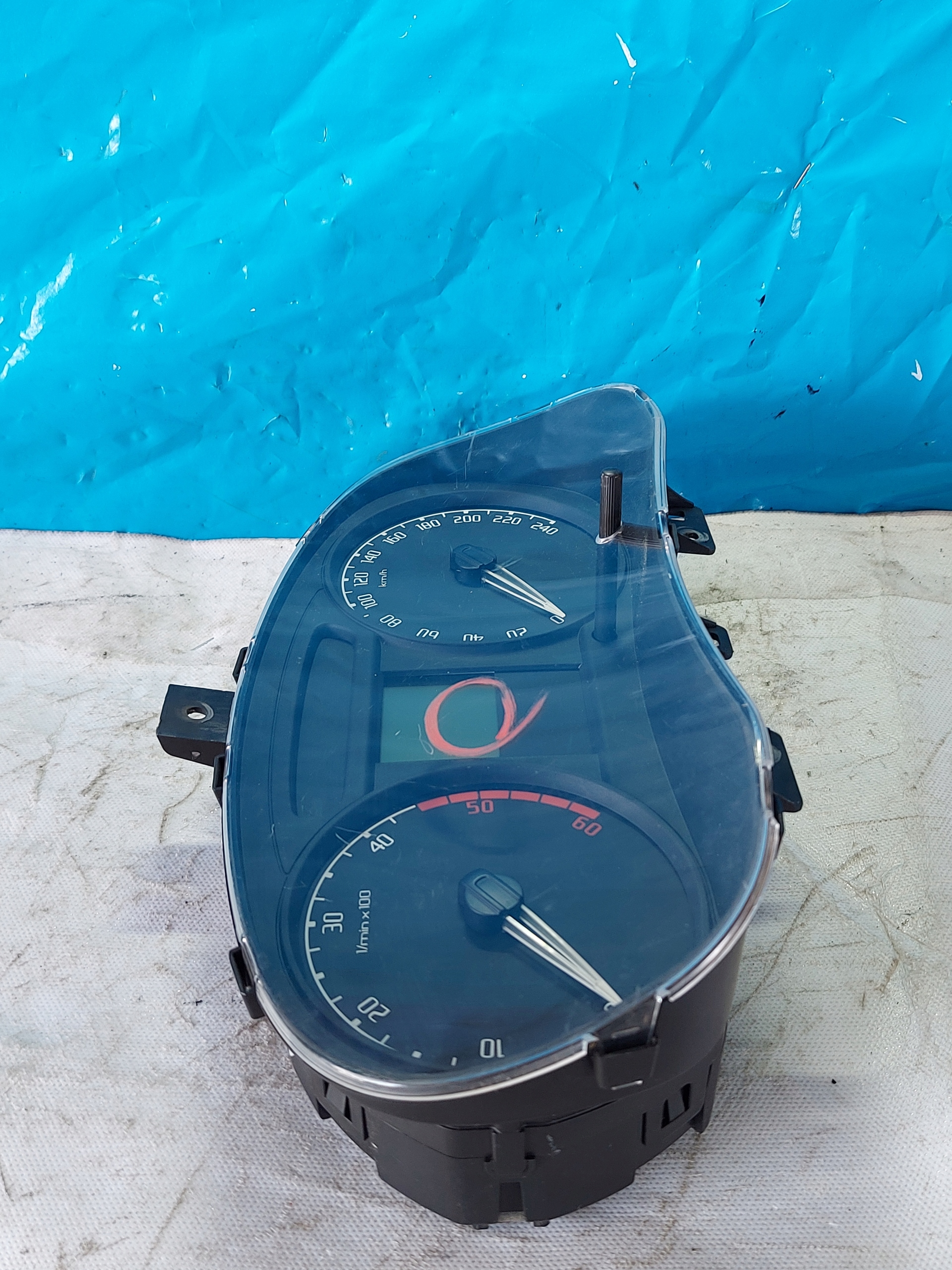 dials clock SKODA ROOMSTER 1.4 TDI 5J0920800C