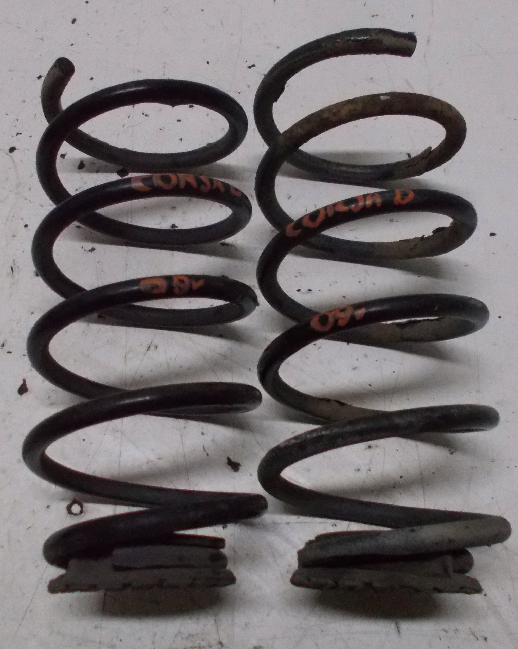 OPEL CORSA D 1.0 B 09R springs springing rear part KOMPLET