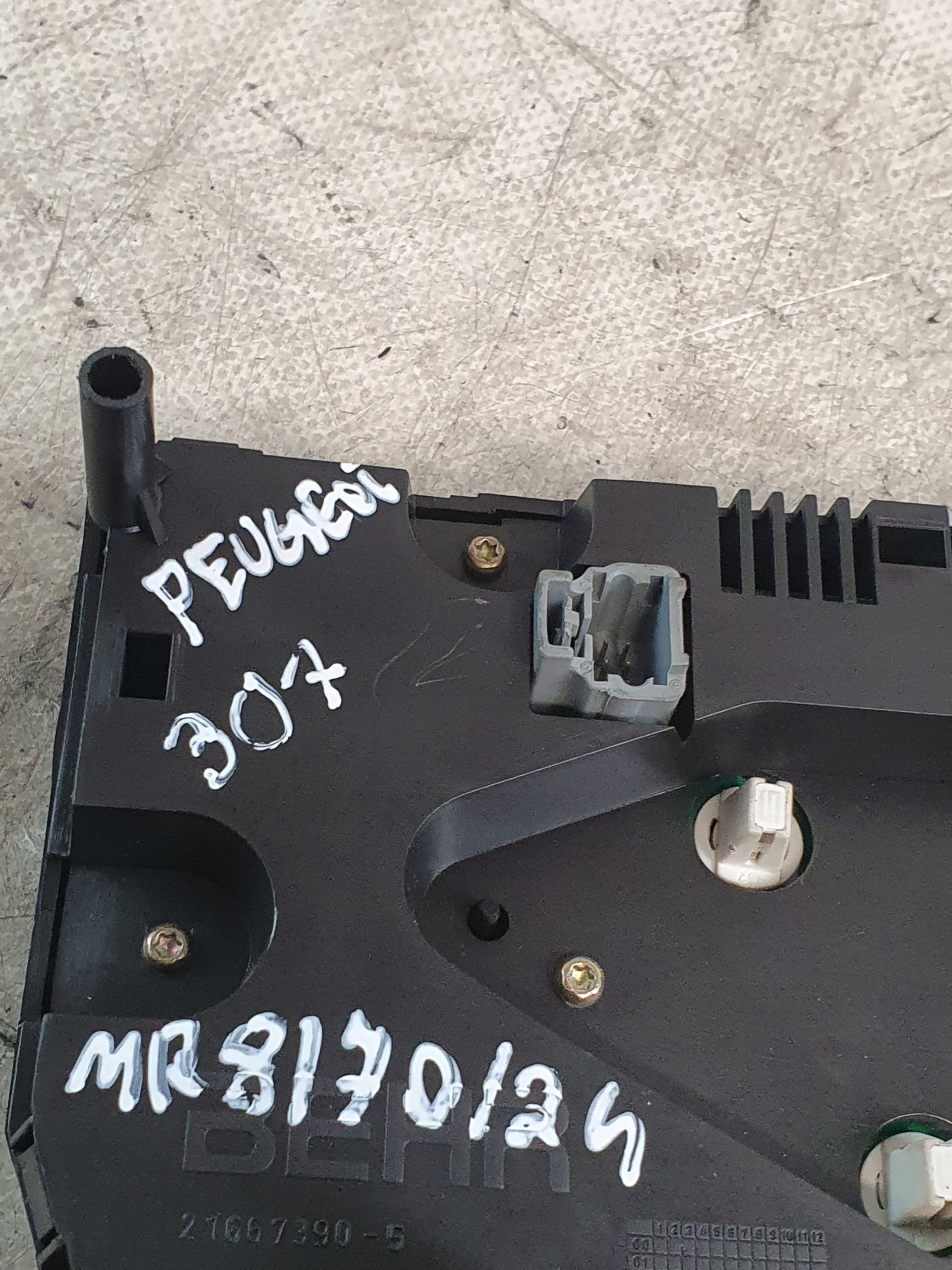 control panel air conditioning devices OE 96430991XT PEUGEOT 307 03r.
