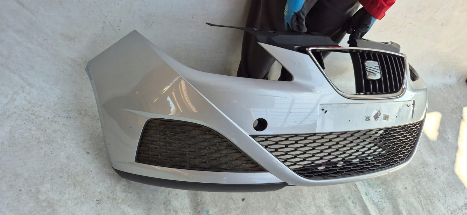 SEAT IBIZA IV 6J0 08- bumper front front ORG.