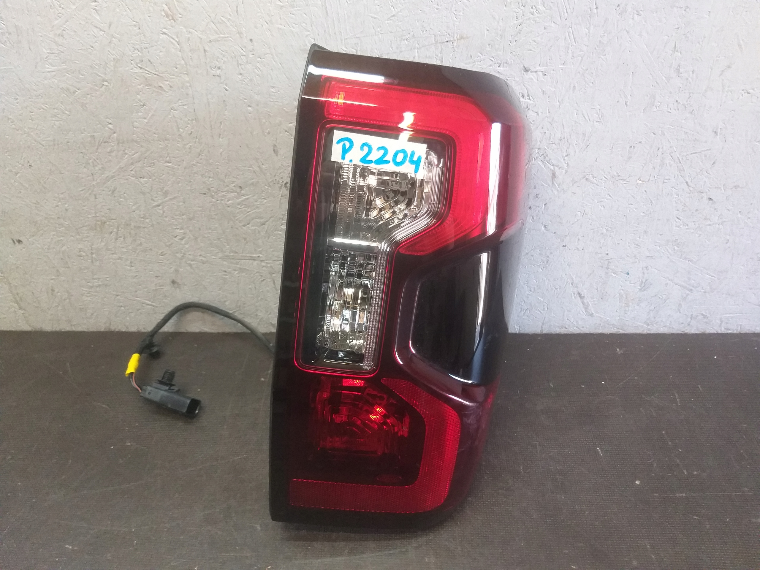 light rear part right FORD RANGER 22- N1WB 13404 FF RADAR