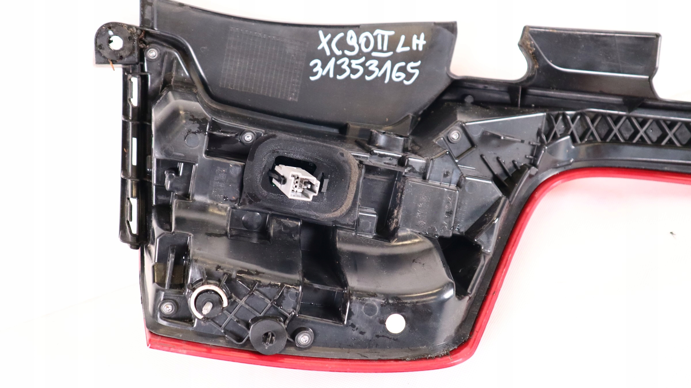 volvo XC90 II фонарь левый 31353165